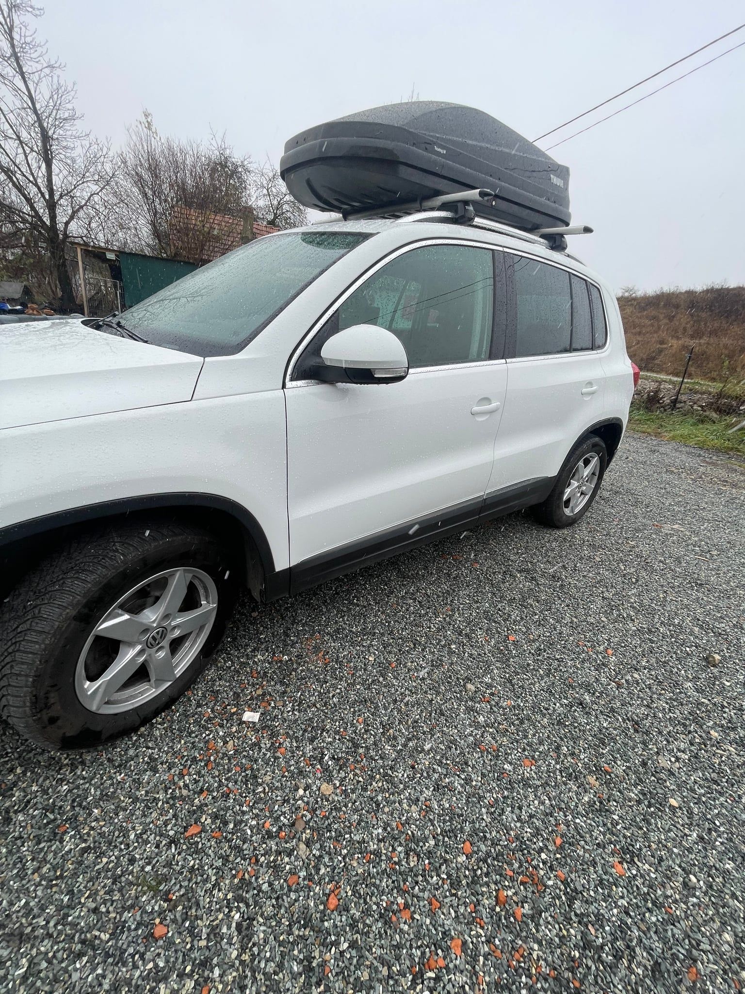 Volkswagen Tiguan - 3