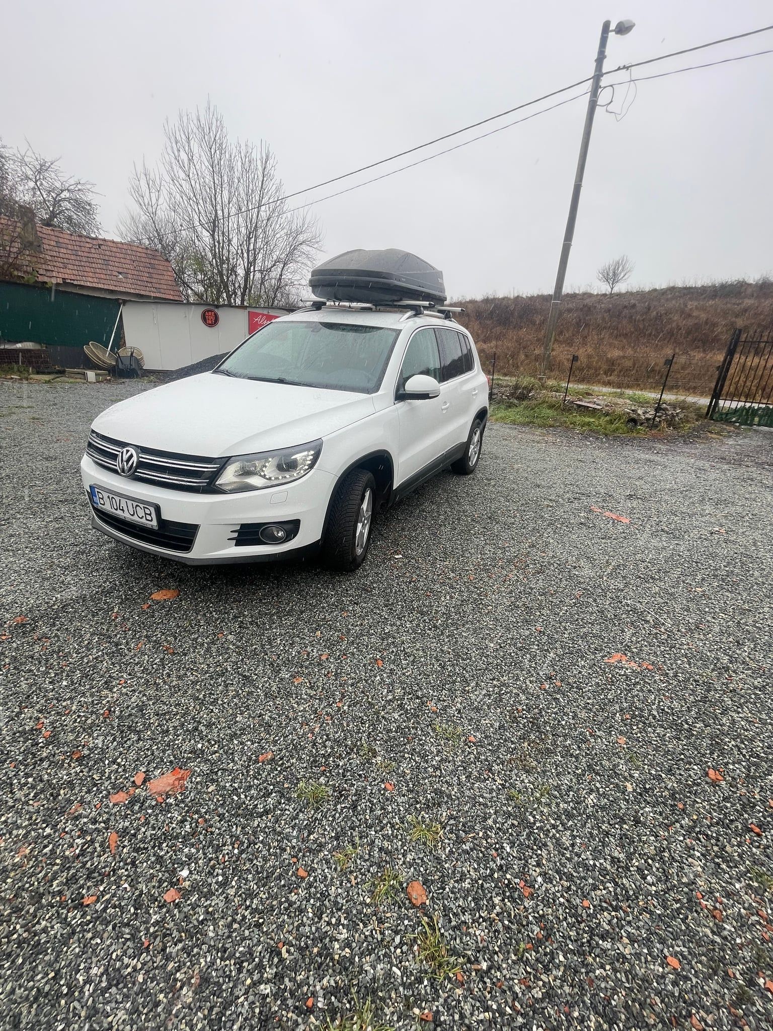 Volkswagen Tiguan - 9
