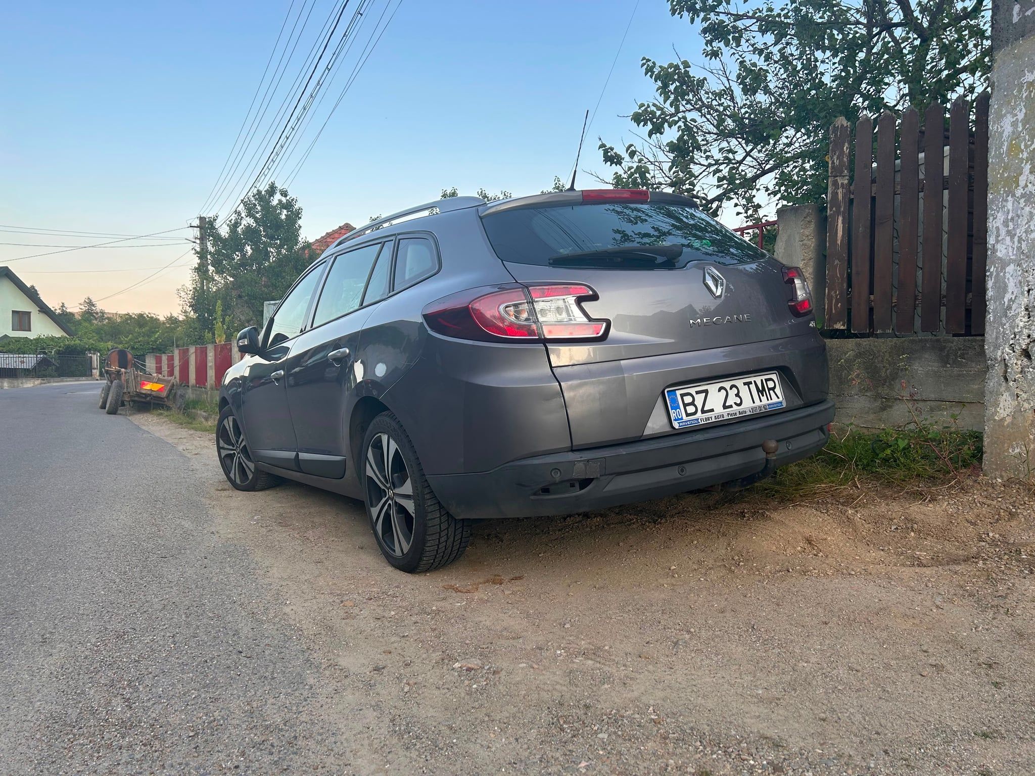 Vând Renault Megane 3, An fabricație 2012 - 5