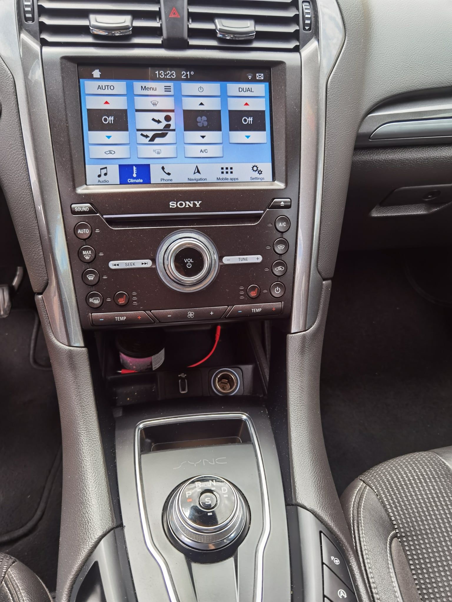 Ford Mondeo Titanium+ 2.0 190cp - 5