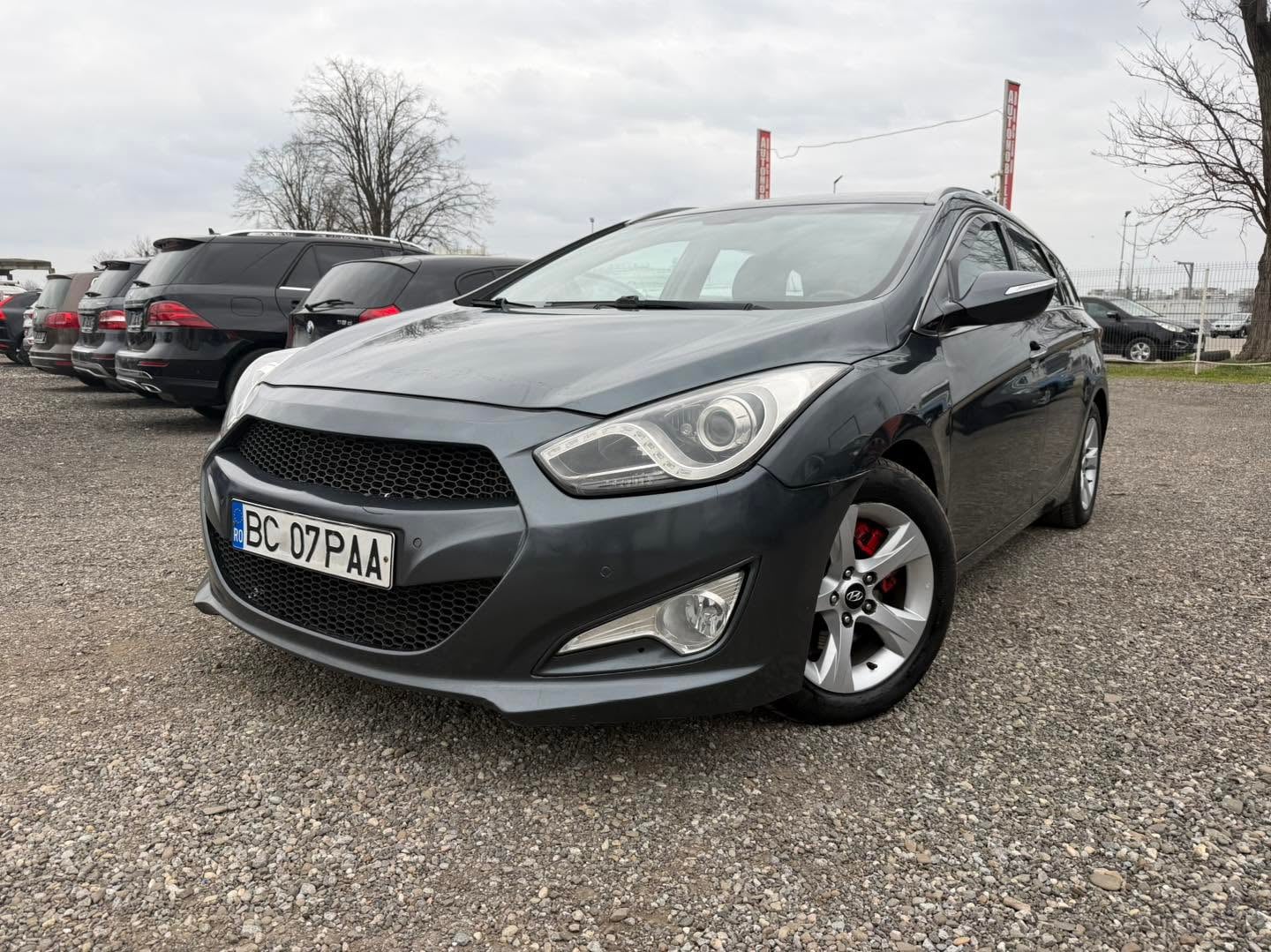 HYUNDAI I 40 2012