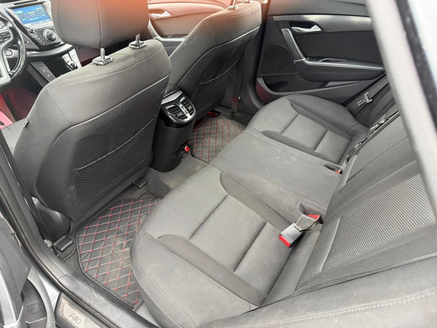 HYUNDAI I 40 2012 - 7