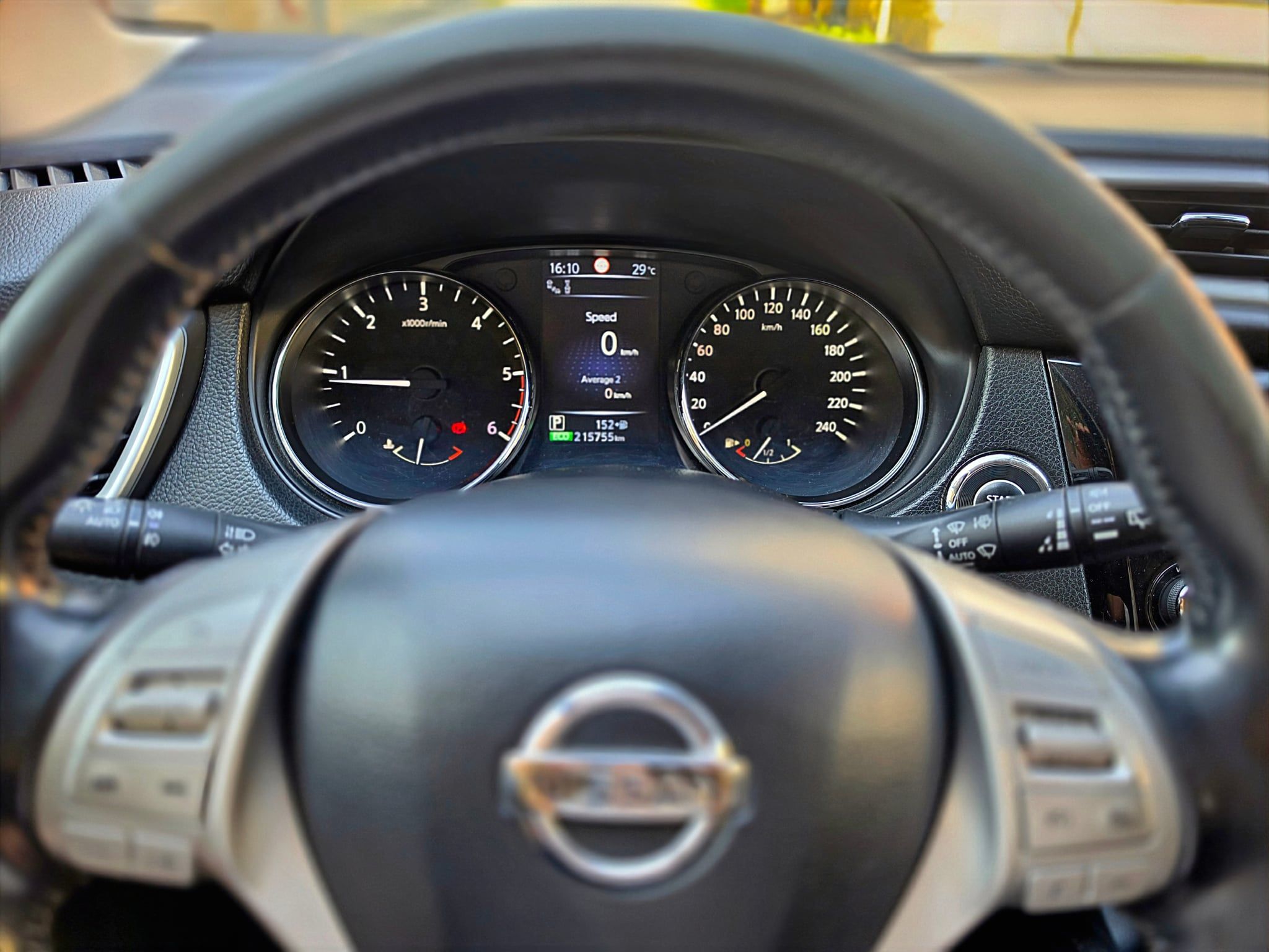 Vând Nissan Qashqai J11 1.6 DCI X-Tronic  TEKNA - 8