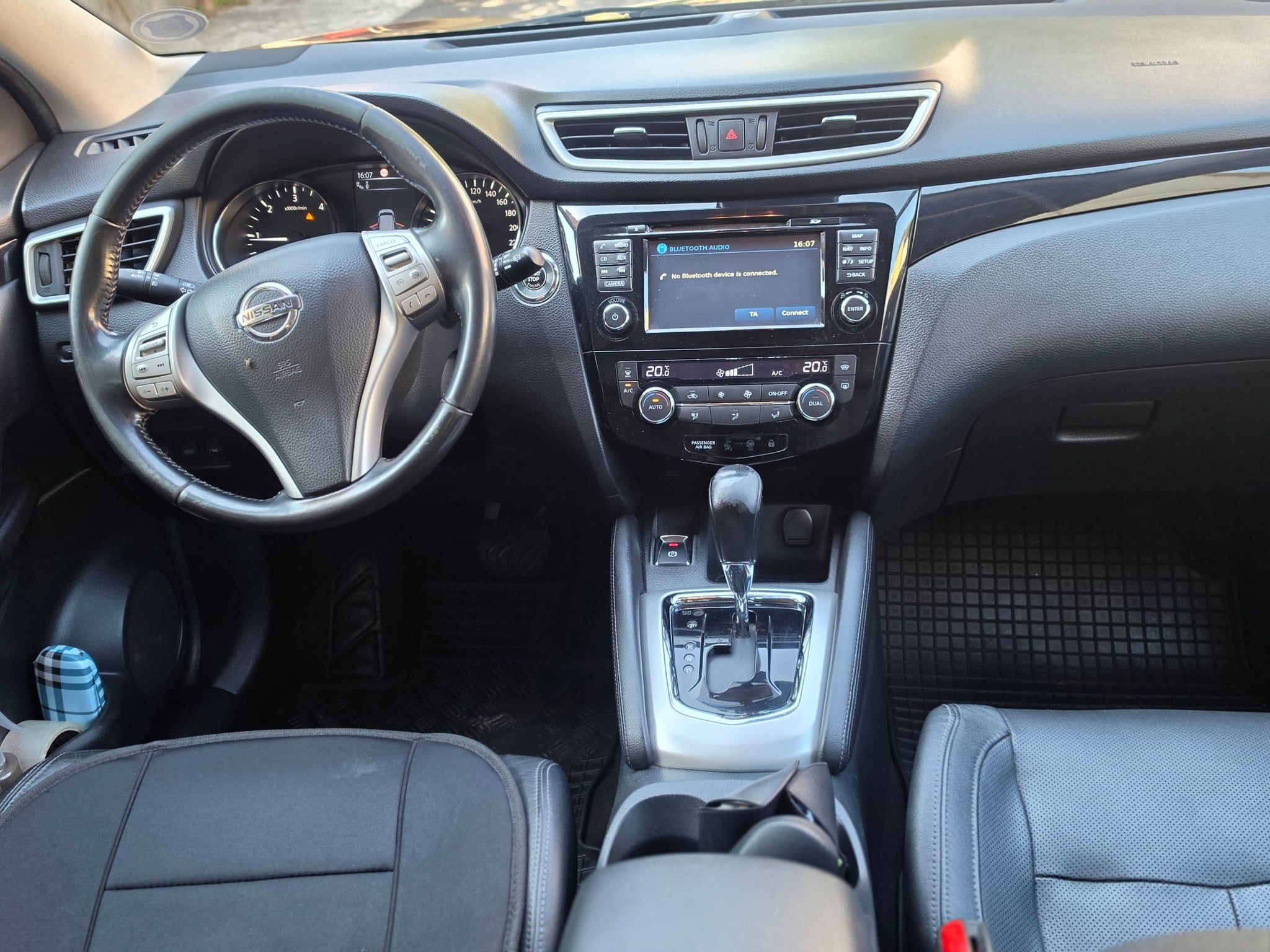 Vând Nissan Qashqai J11 1.6 DCI X-Tronic  TEKNA - 5