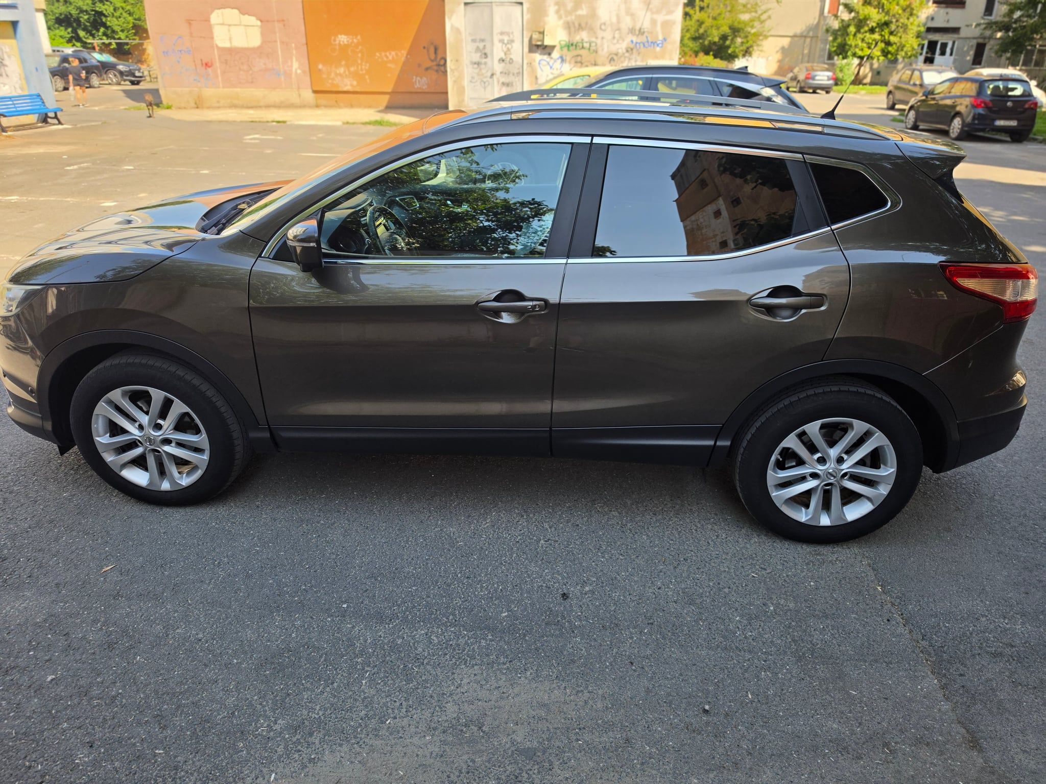 Vând Nissan Qashqai J11 1.6 DCI X-Tronic  TEKNA - 20