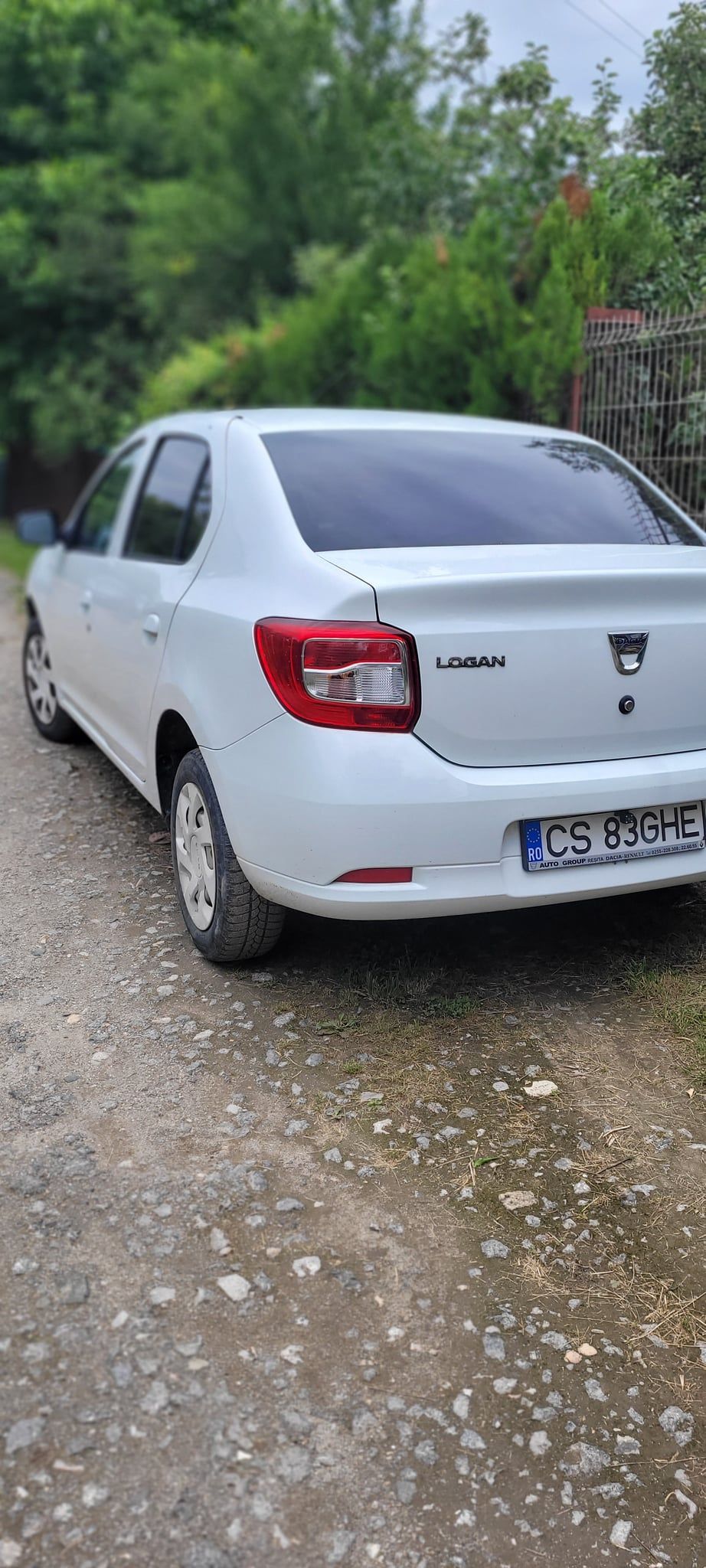 Dacia logan - 2