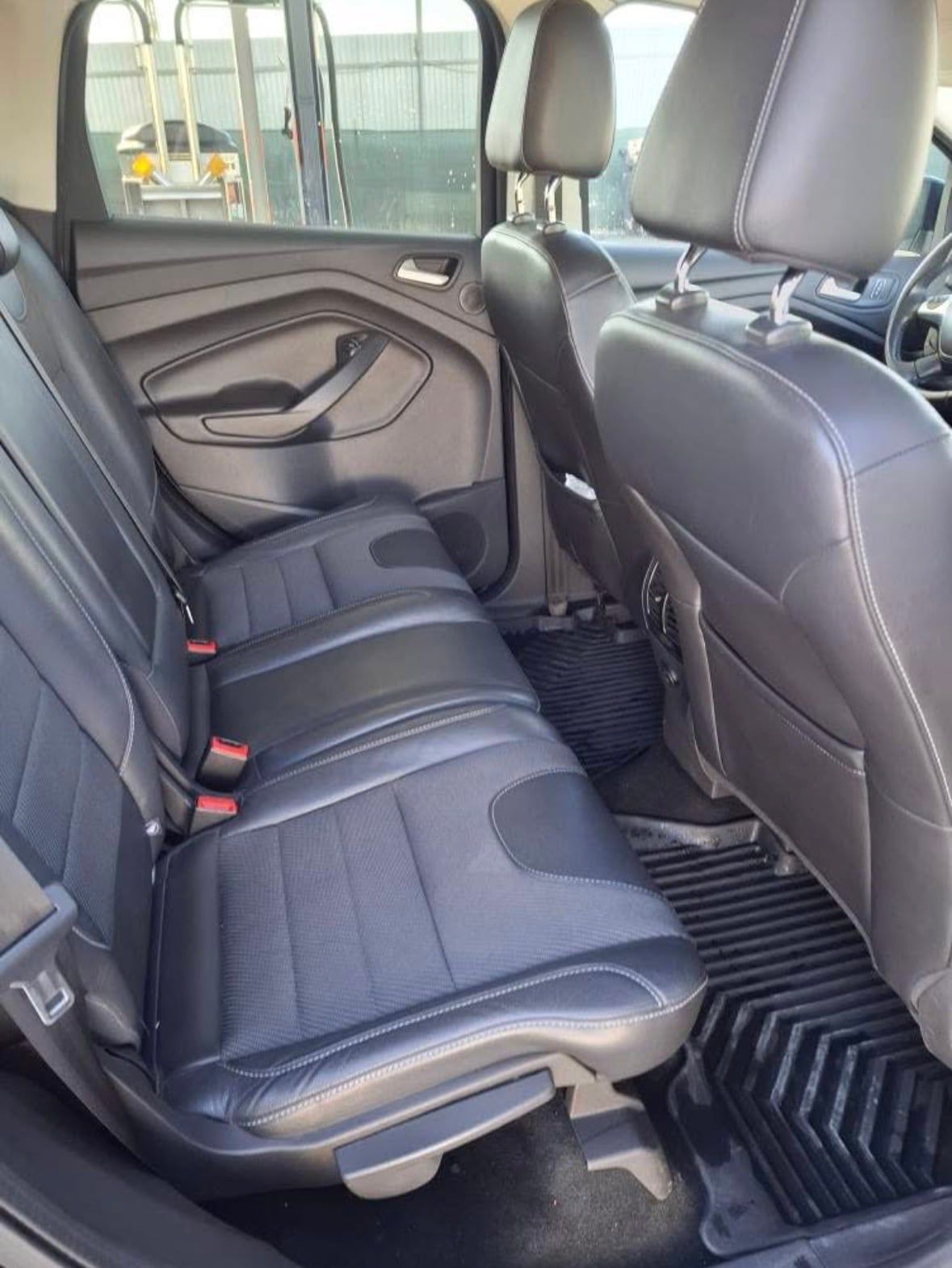 Vând schimb Ford kuga  - 11