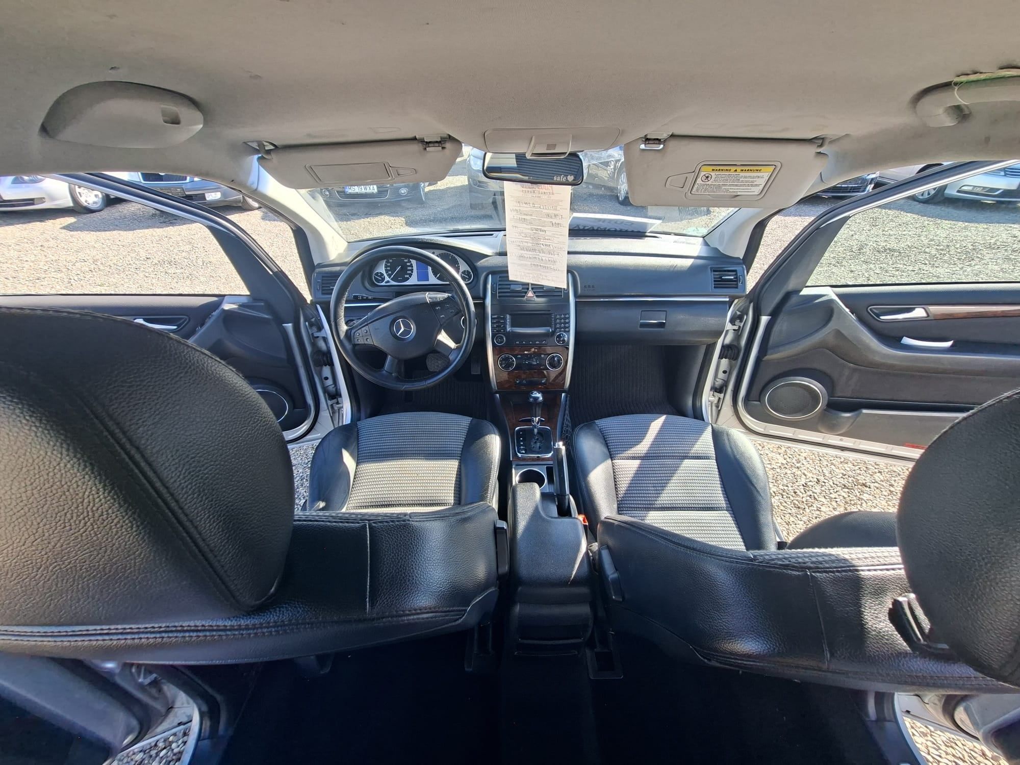 Mercedes  b class  200 - 14