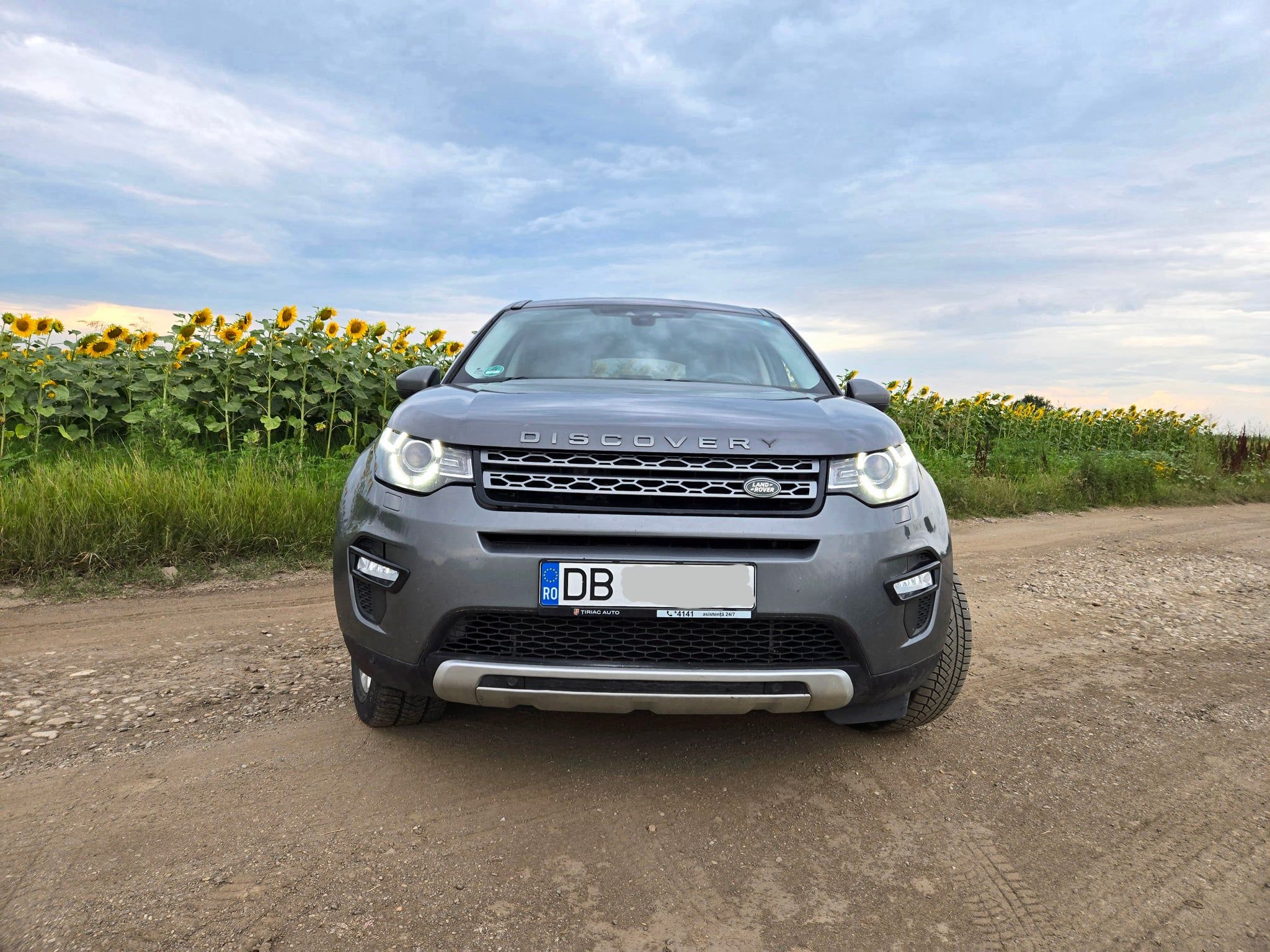 Land Rover Discovery Sport 2015 | Înmatriculat RO | Factură cu TVA inclus | Seria VIN în poze | Vanzare directa sau Schimb cu Skoda Octavia break - 2