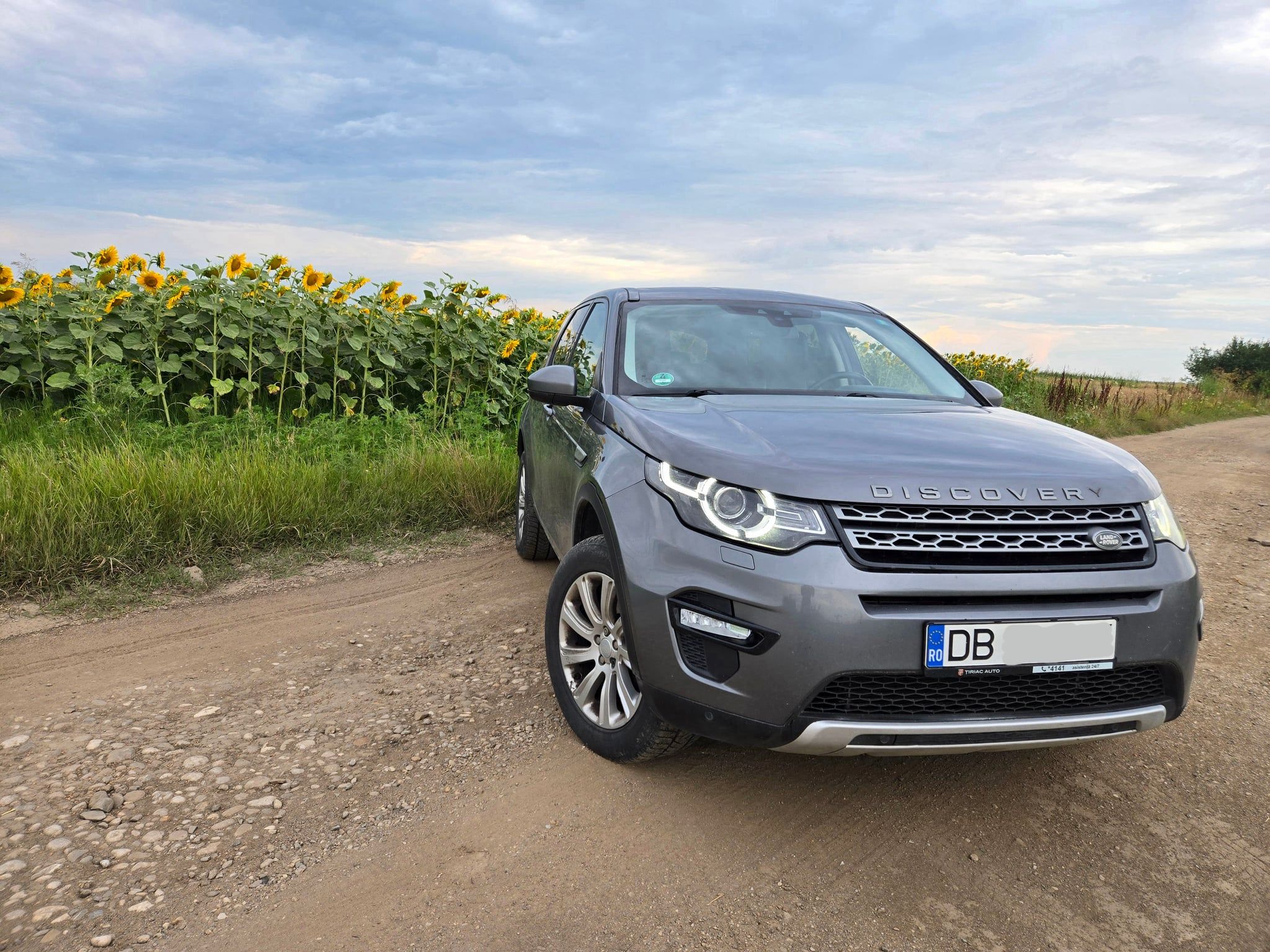 Land Rover Discovery Sport 2015 | Înmatriculat RO | Factură cu TVA inclus | Seria VIN în poze | Vanzare directa sau Schimb cu Skoda Octavia break - 3