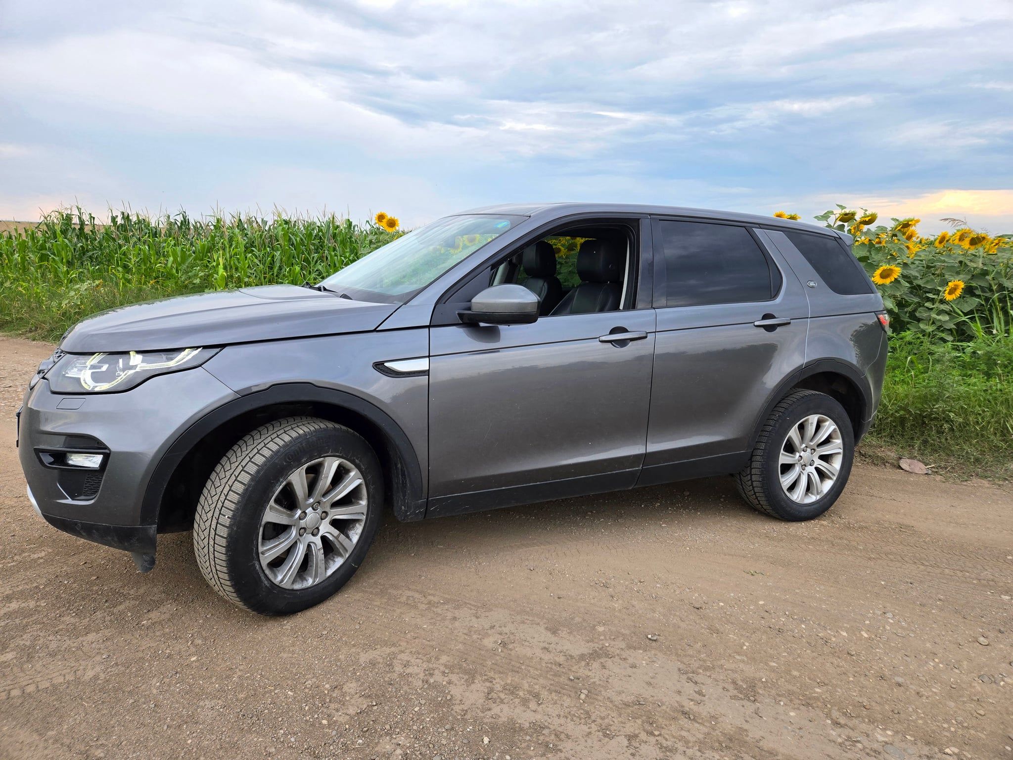 Land Rover Discovery Sport 2015 | Înmatriculat RO | Factură cu TVA inclus | Seria VIN în poze | Vanzare directa sau Schimb cu Skoda Octavia break - 5