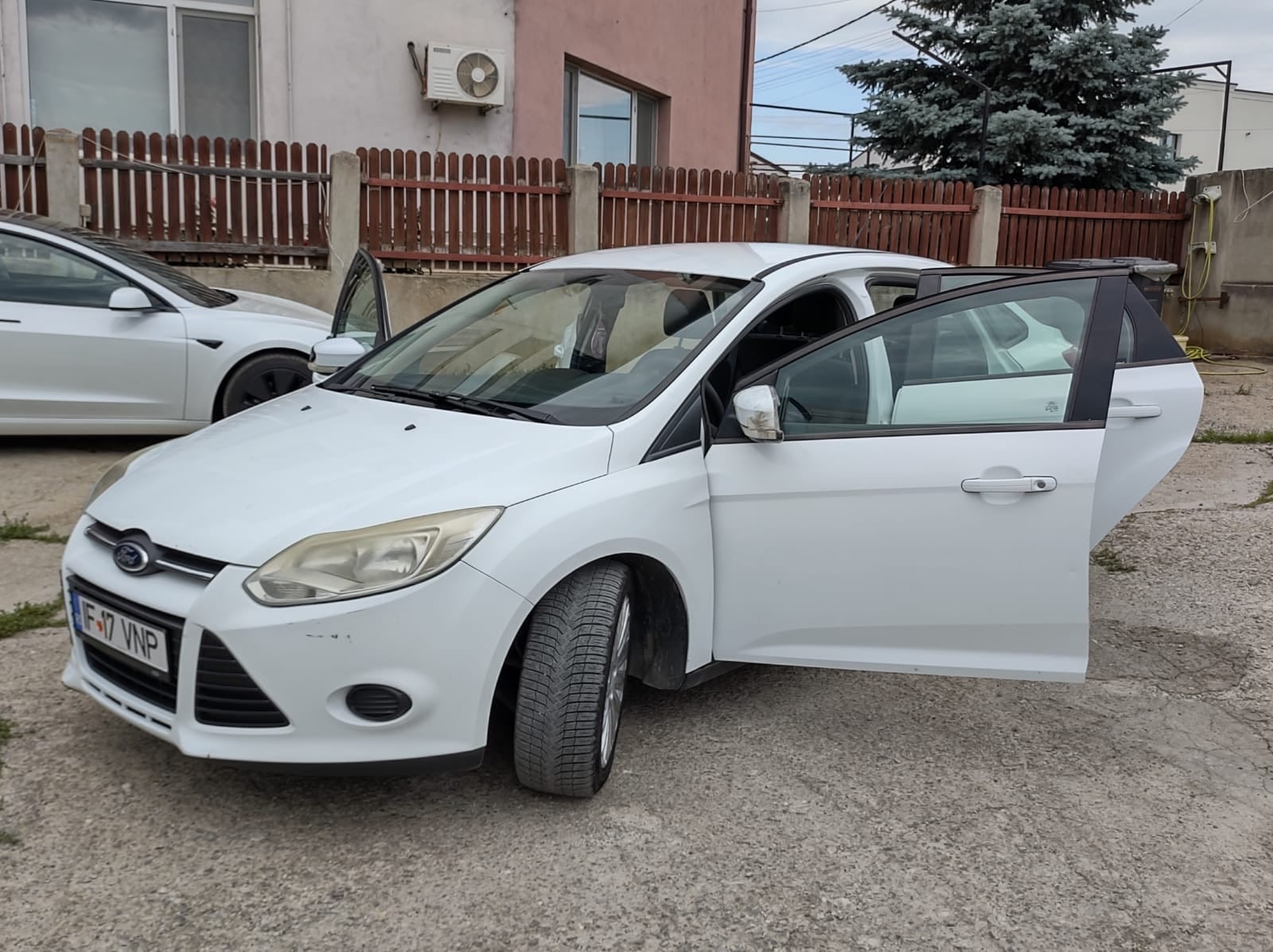 Ford Focus 2012 - 2