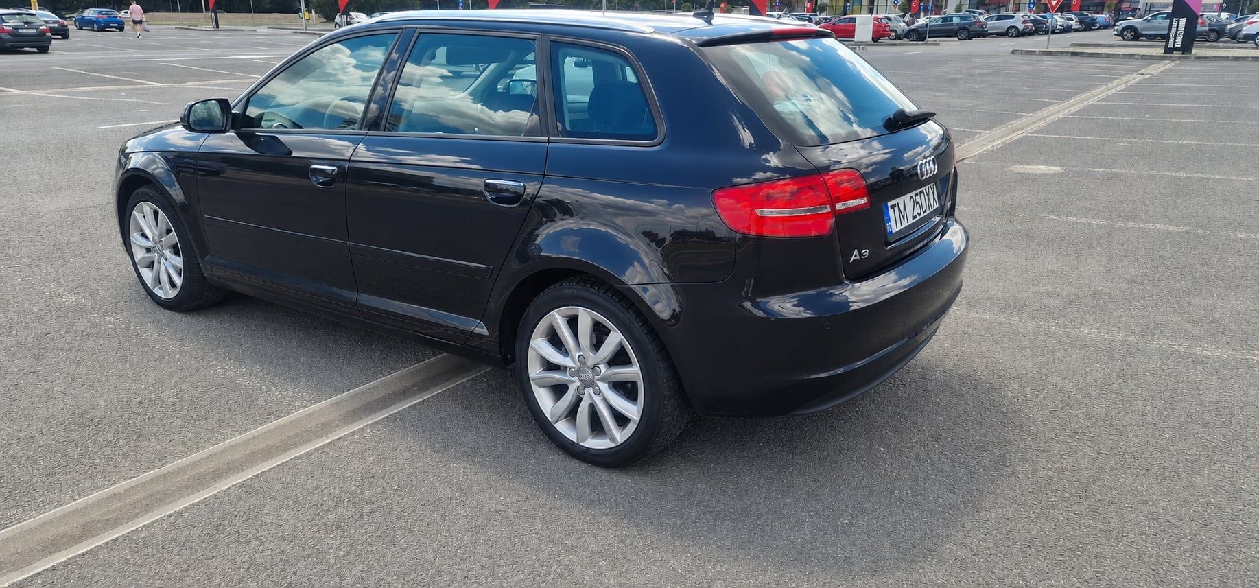 Audi A3 Sportback - 3