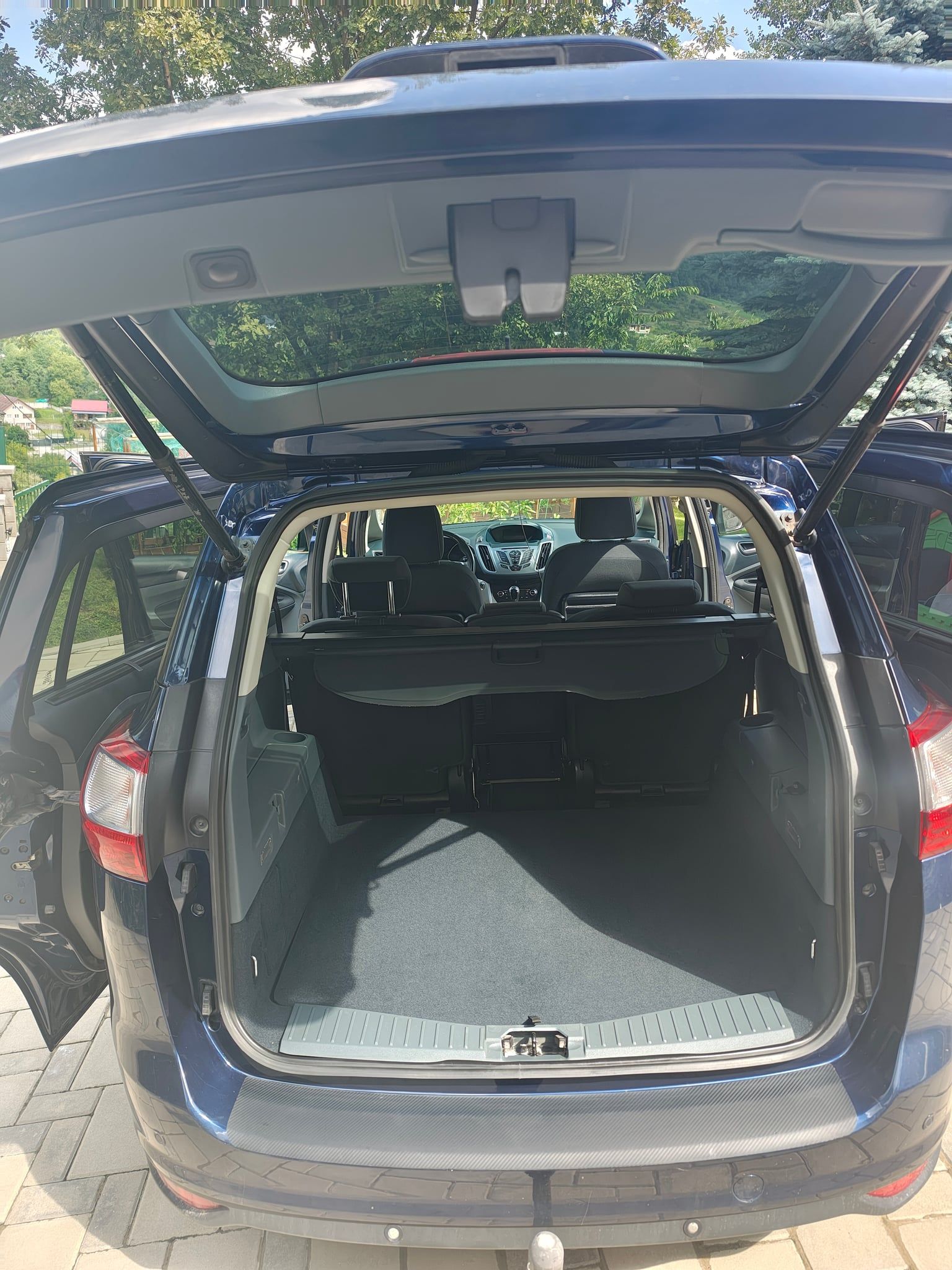Ford focus grand c-max - 12