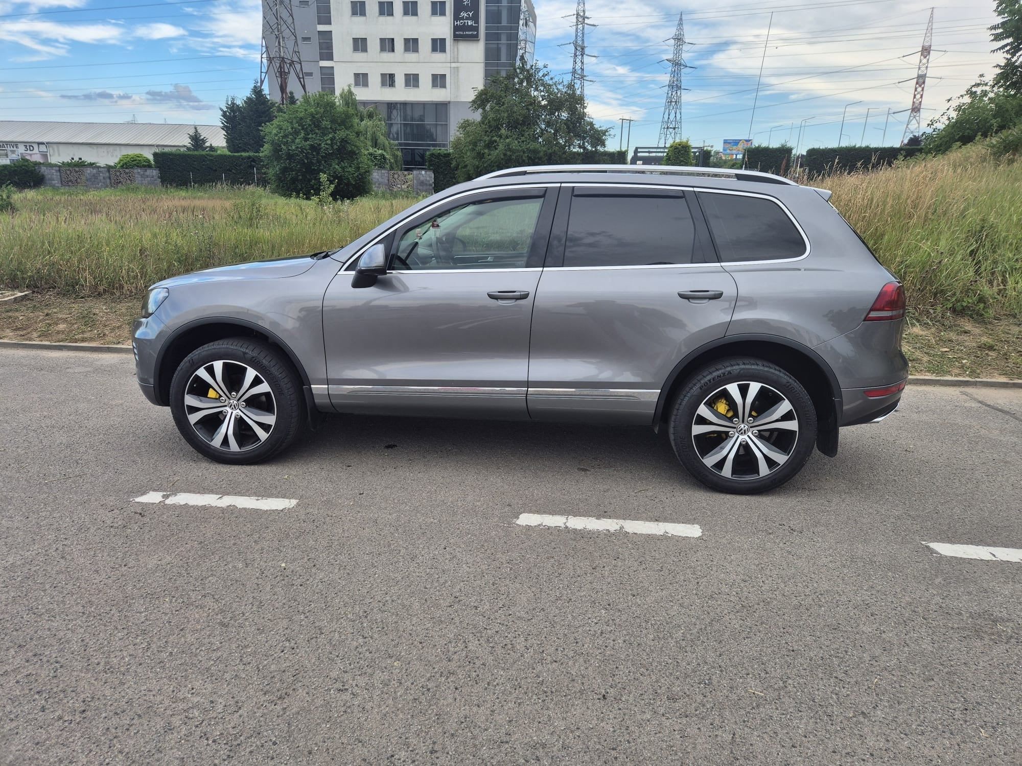 VOLSKWAGEN TOAREG 2011 - 2