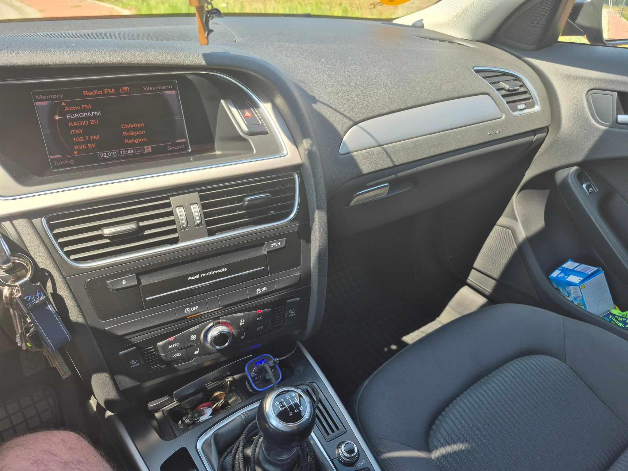 Audi A4 - 2013 - 299000 km - URGENT - 9