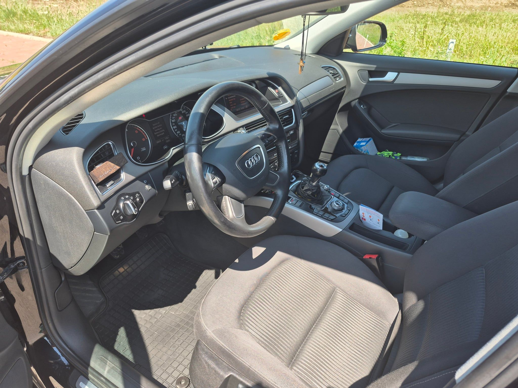Audi A4 - 2013 - 299000 km - URGENT - 7