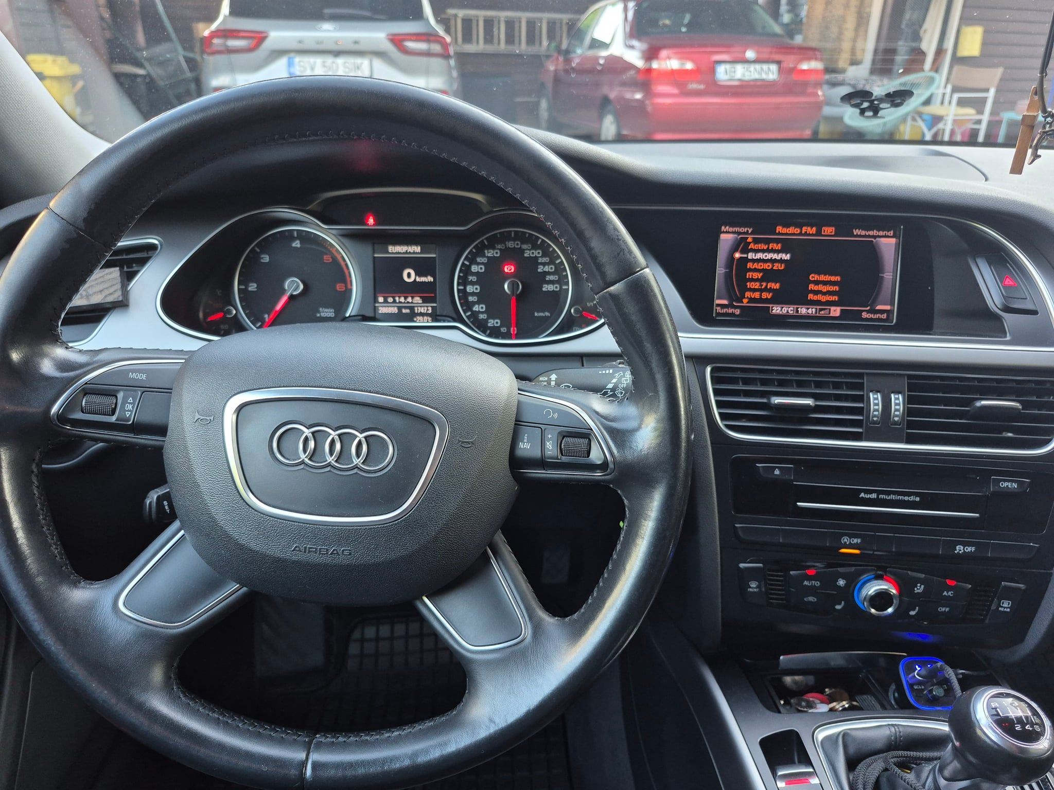 Audi A4 - 2013 - 299000 km - URGENT - 12