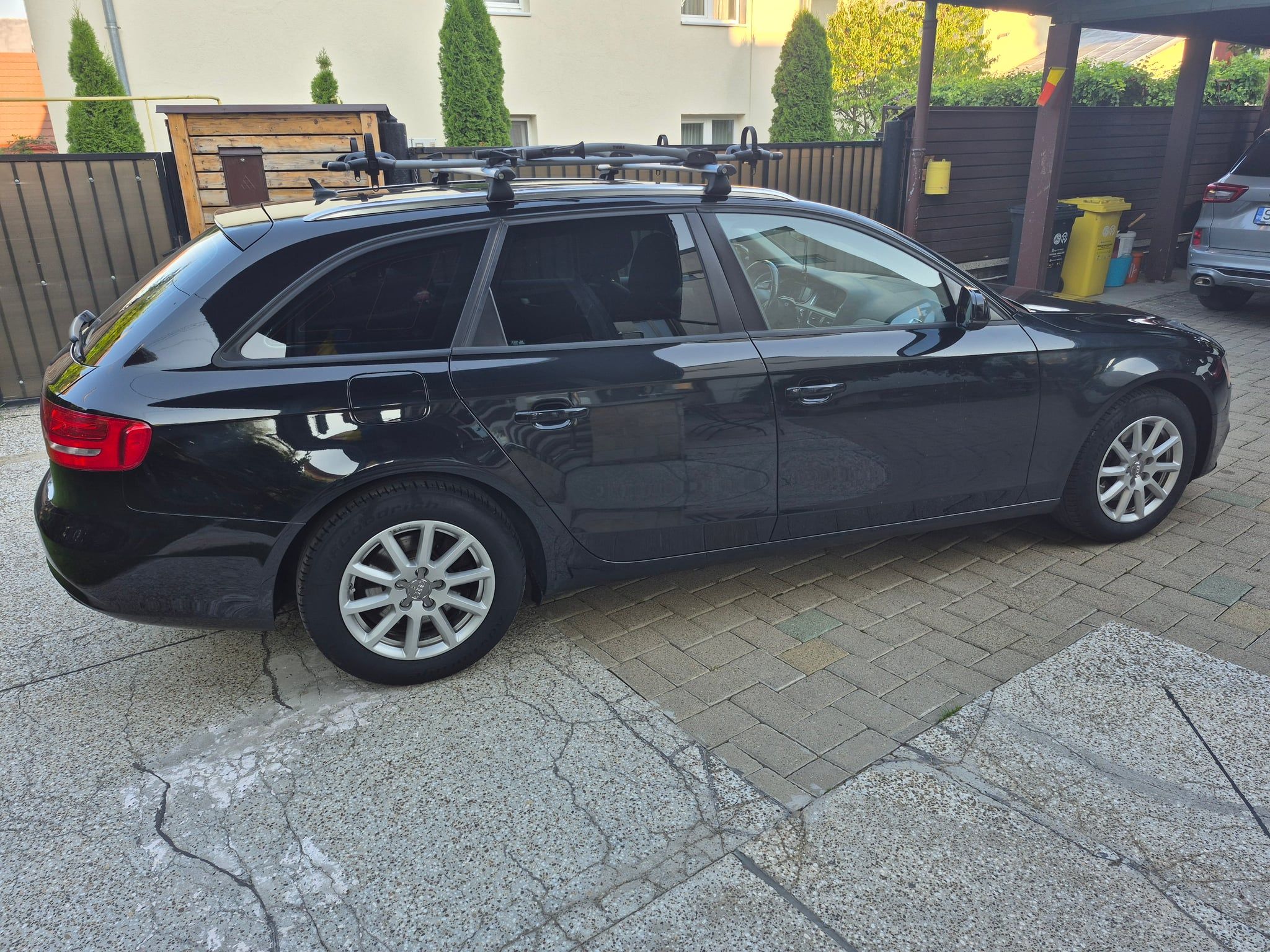 Audi A4 - 2013 - 299000 km - URGENT - 5