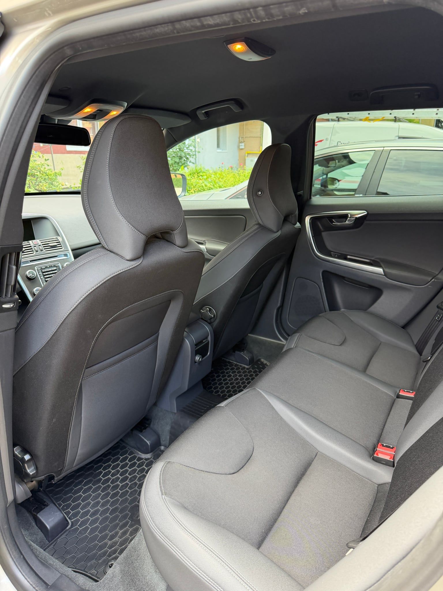 Volvo XC60 - 8