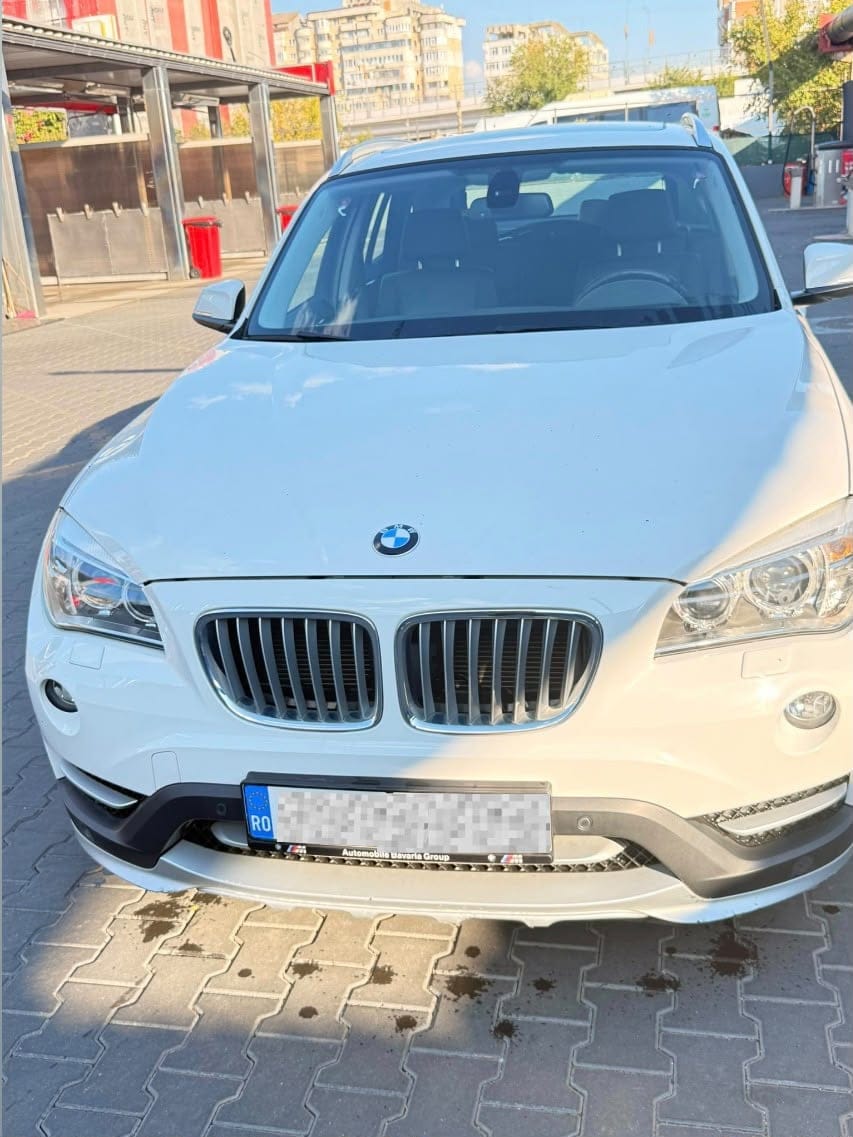 BMW X1 X DRIVE - 12