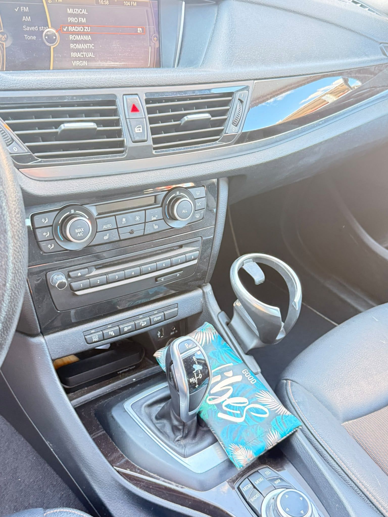 BMW X1 X DRIVE - 9