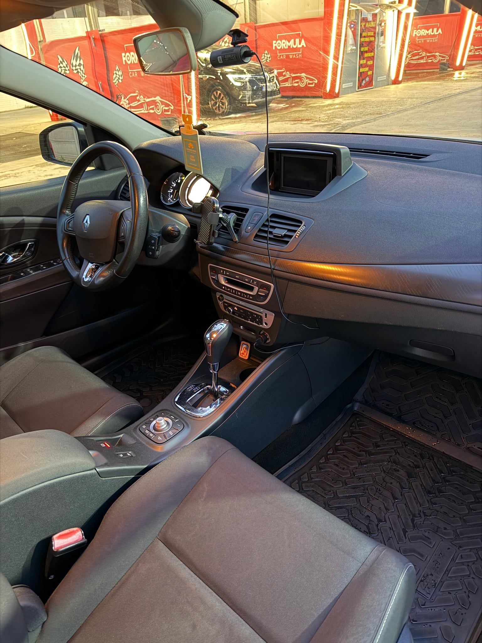 Renault Megane 3 1.5 dci EDC - 14