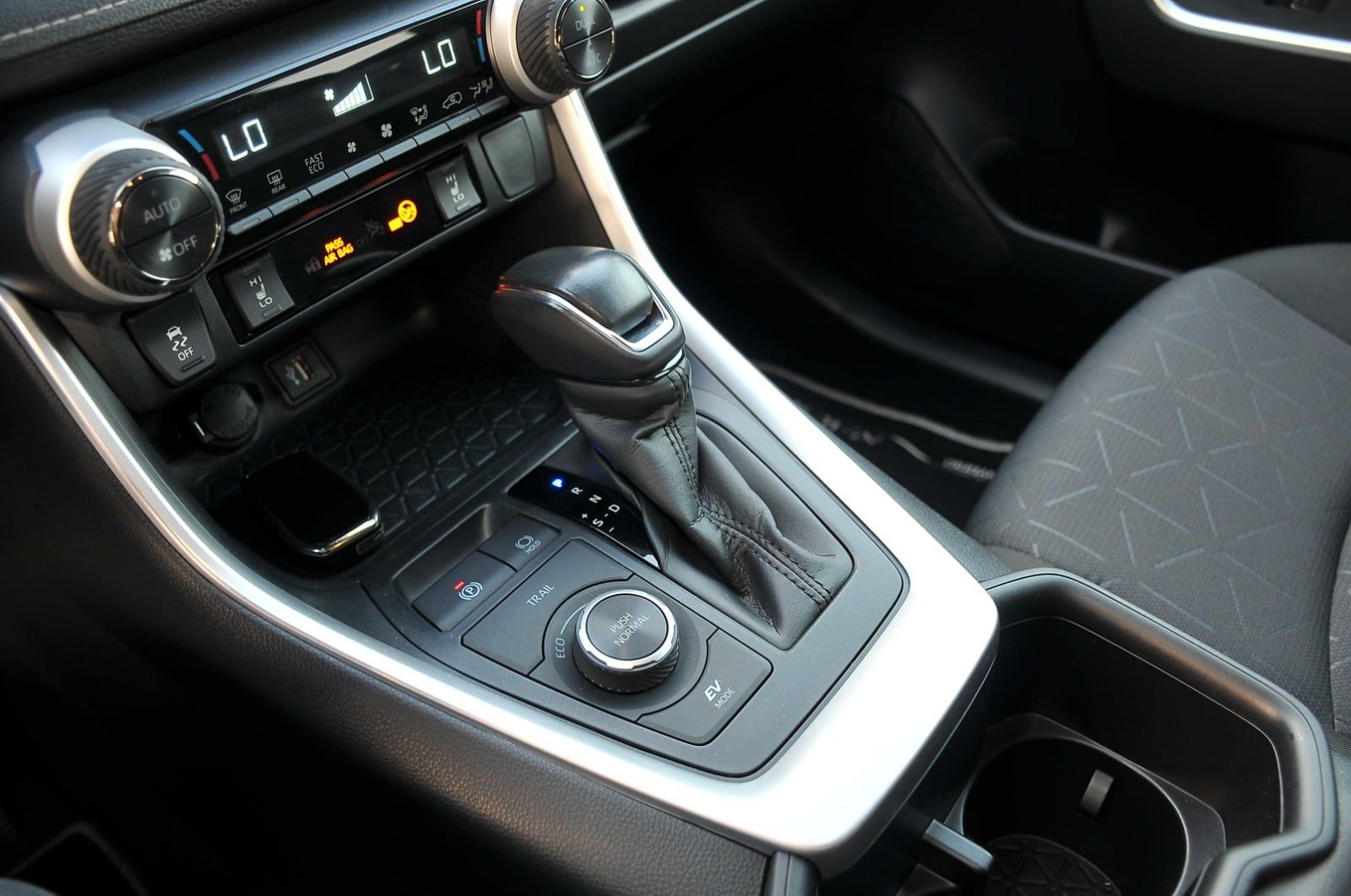 TOYOTA RAV4, HIBRID, AN 2024 - 8