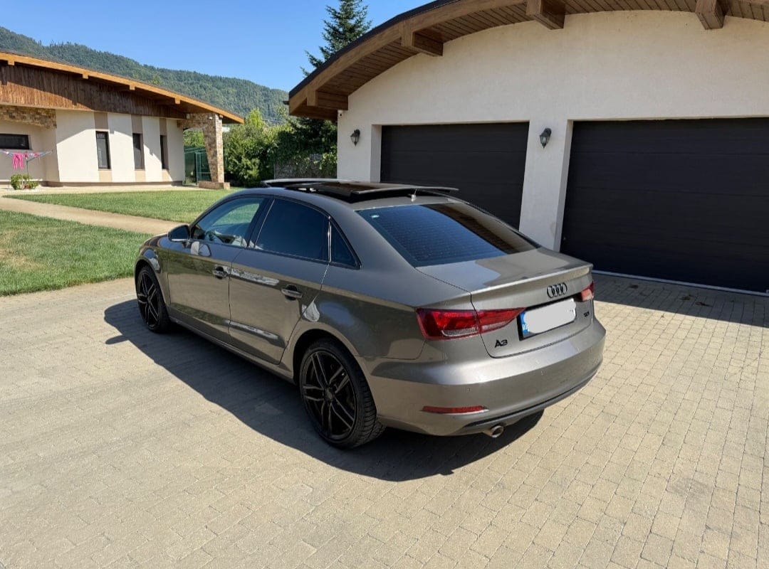 Audi A3 S-line 2015, 1.6 tdi, limuzina - 3