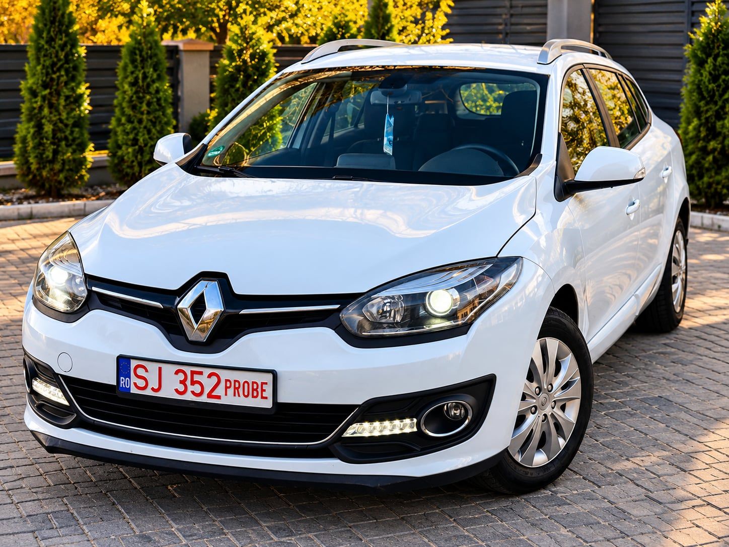Renaul Megane III Facelift 1.5 dCi - 110 Cp euro 5