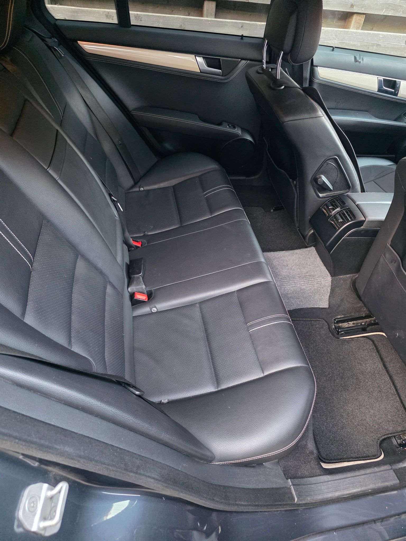 Mercedes c200 w204 din anul 2013 - 8
