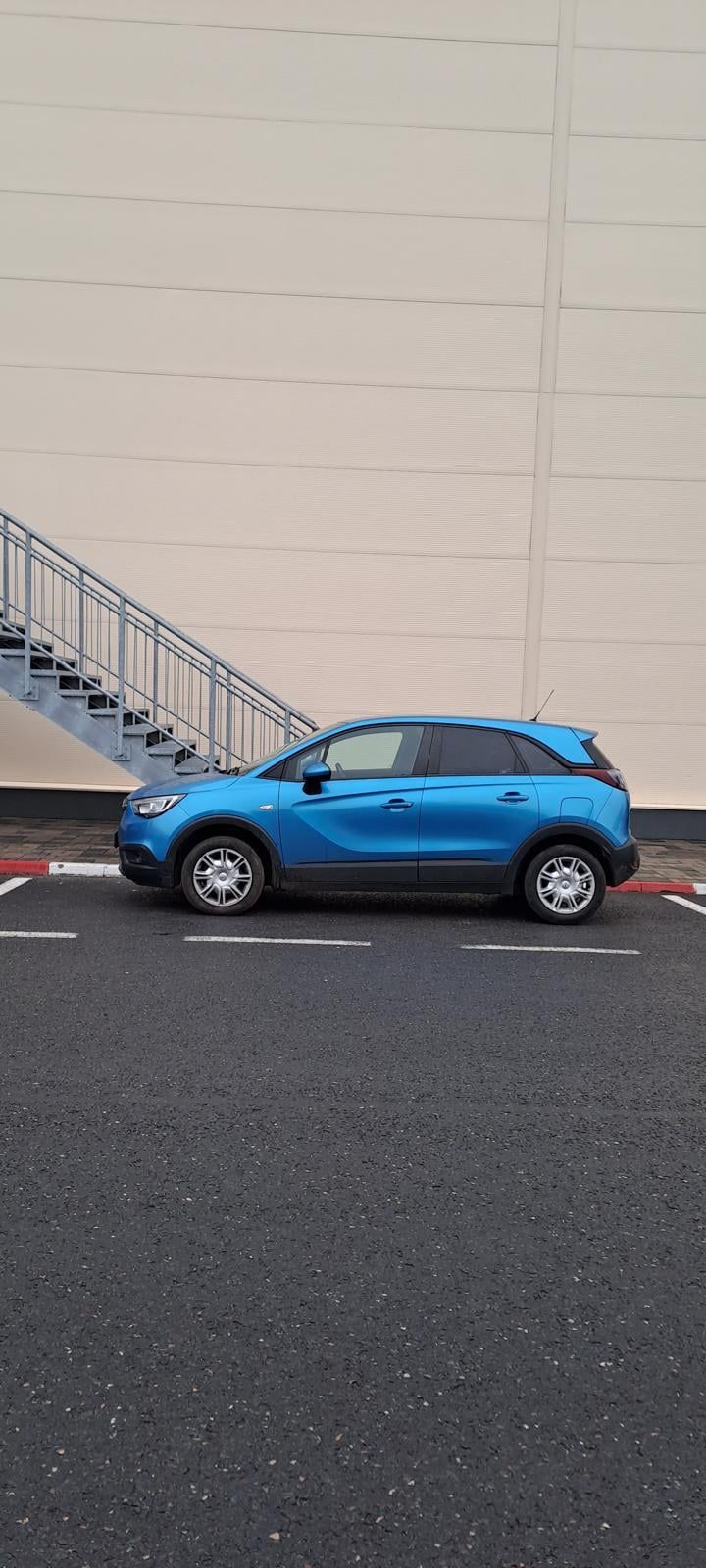 Opel Crossland X