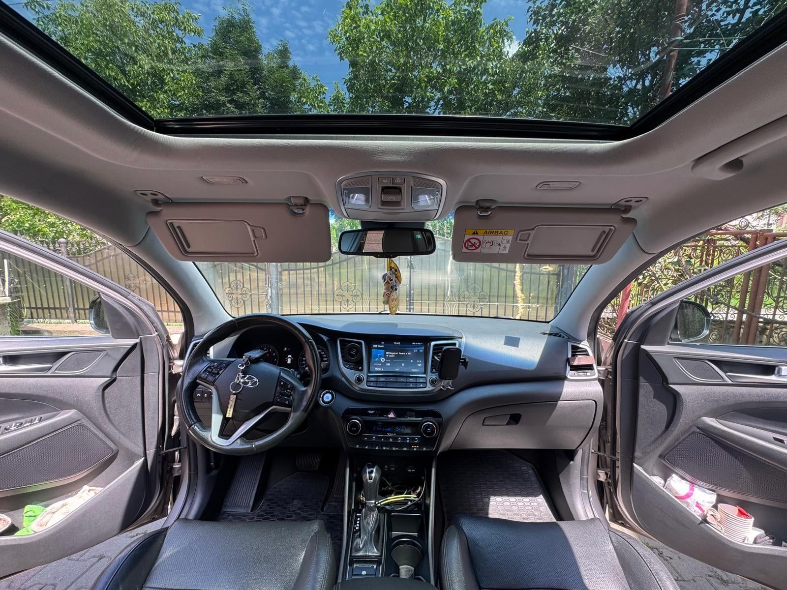 Hyundai Tucson 1.6 T-GDI TLE 4WD  7DCT Luxury / Premium 1.6 benzină 177 CP Euro 6 | Automat - 9