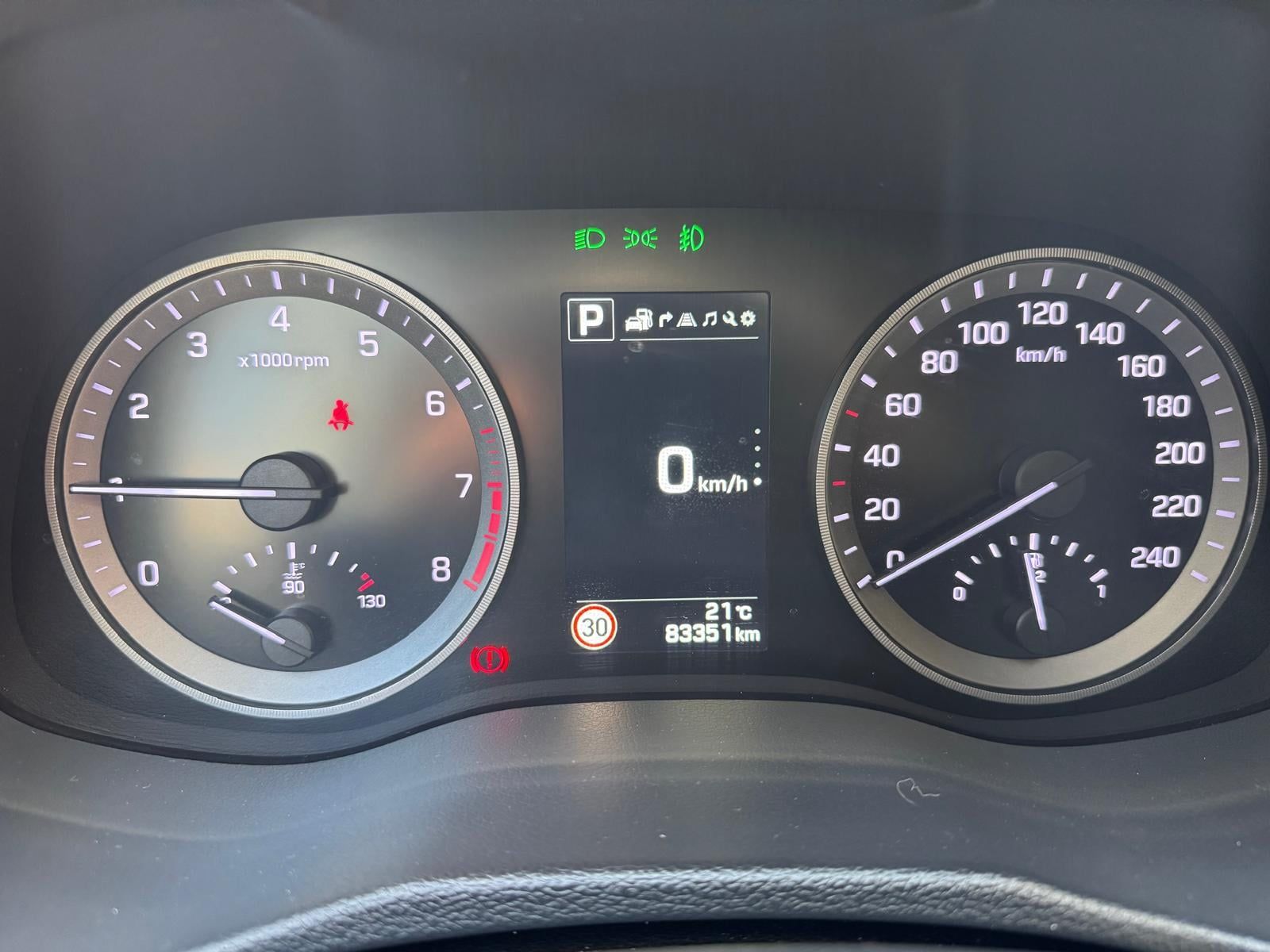Hyundai Tucson 1.6 T-GDI TLE 4WD  7DCT Luxury / Premium 1.6 benzină 177 CP Euro 6 | Automat - 19