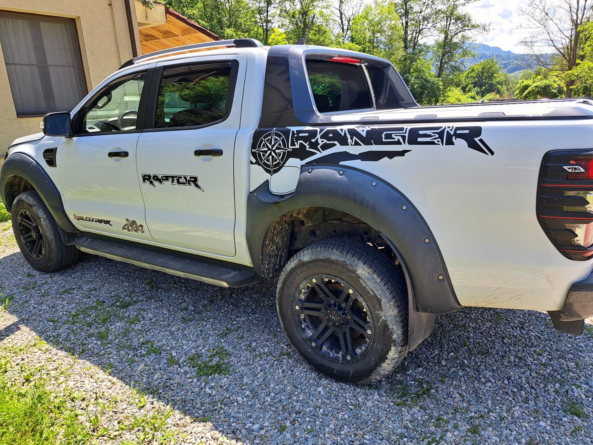 Ford Ranger - 11