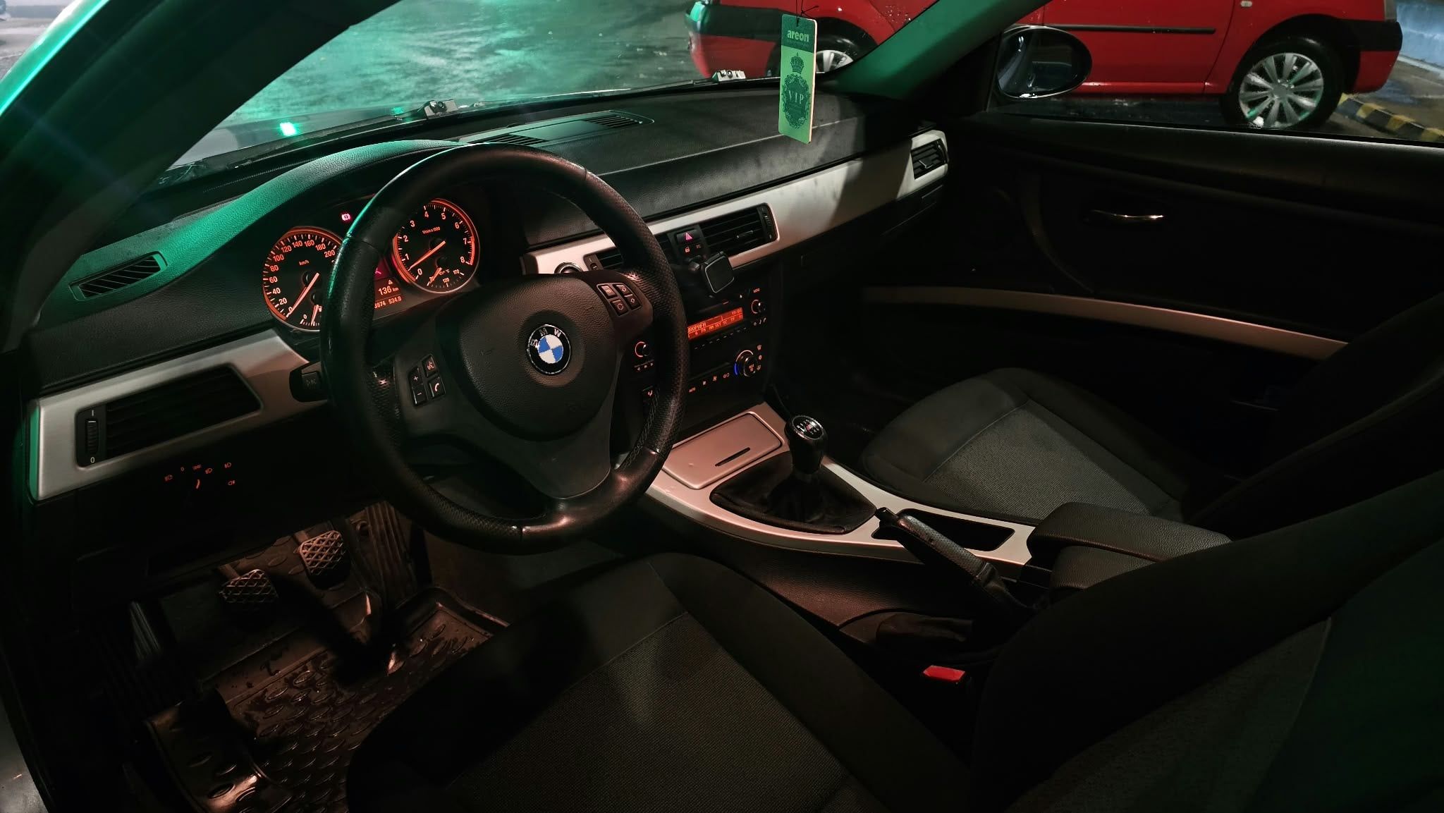 BMW E92 325i Coupe | 2.5 Benzina | 218 CP | 6 Cilindri | Manuala - 7