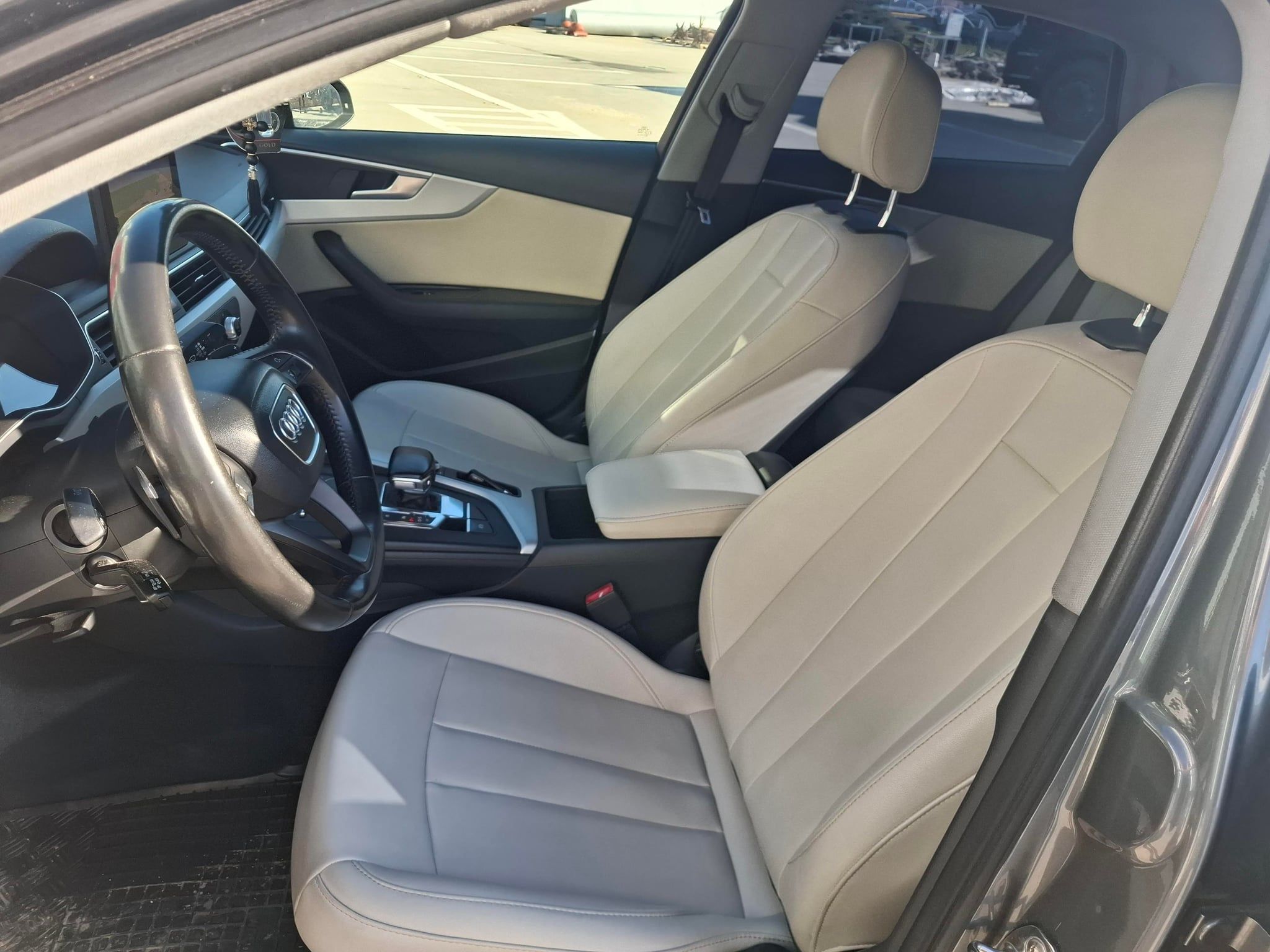Vand Audi A4 b9 S tronic - 6