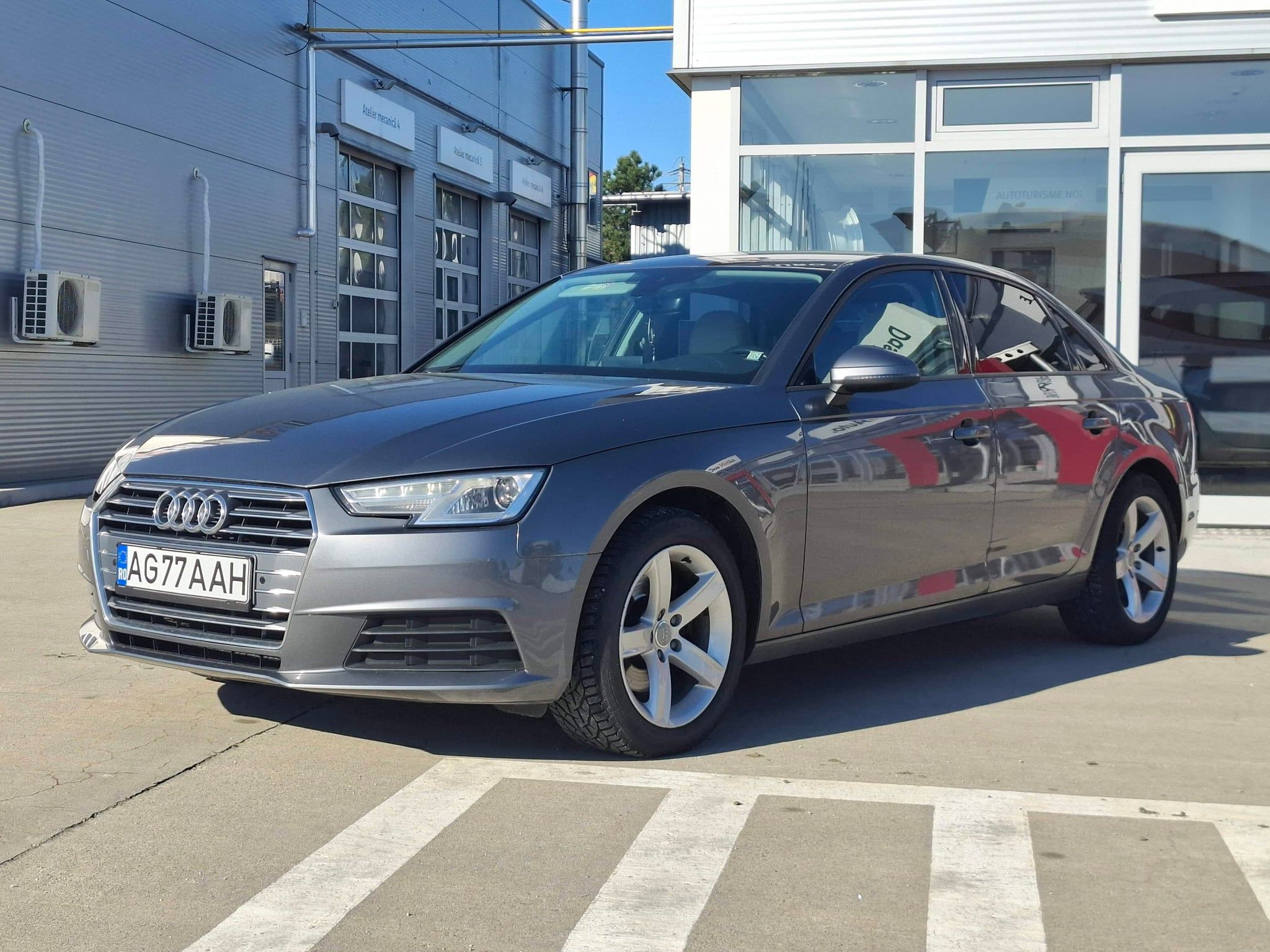 Vand Audi A4 b9 S tronic - 2