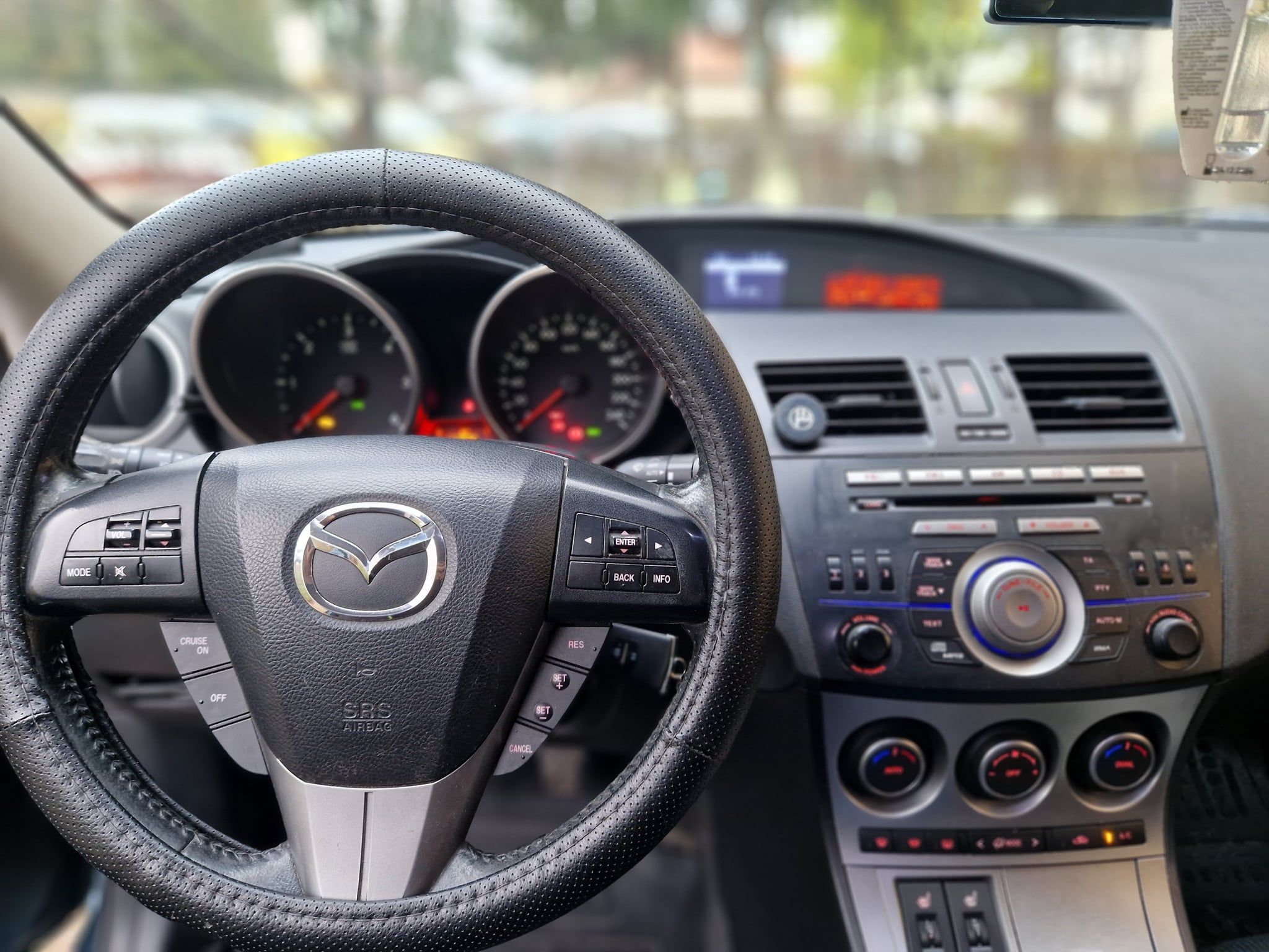 Mazda 3 - 6