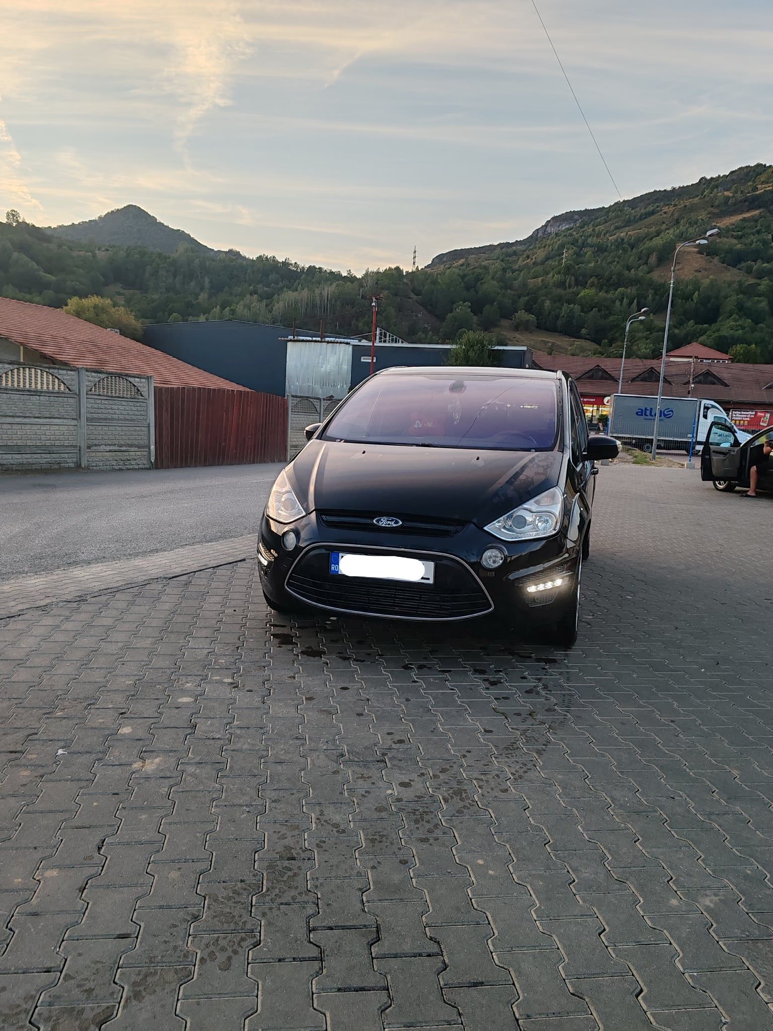 Ford S-max Titanium 7 locuri - 3