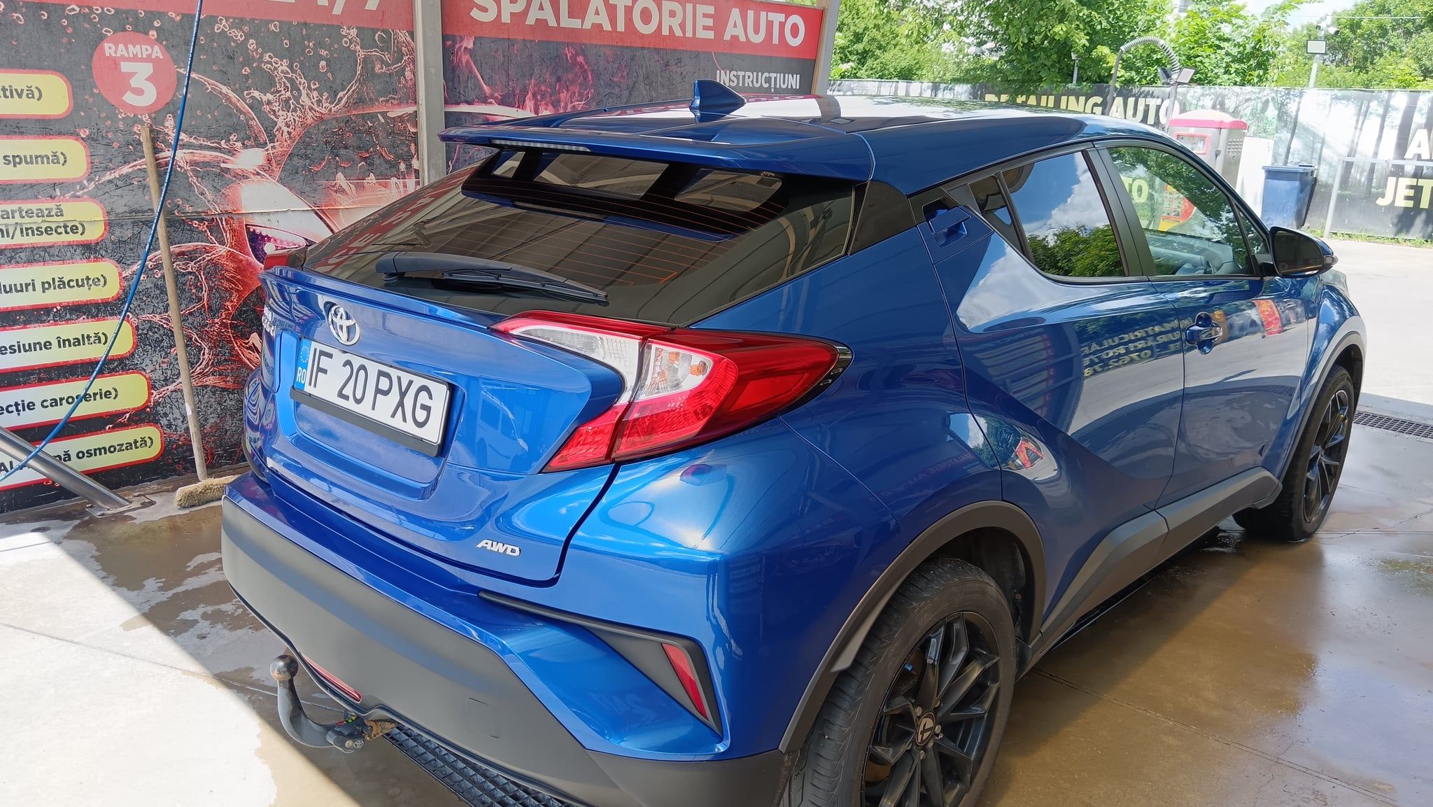 Vând Toyota C-HR - 10