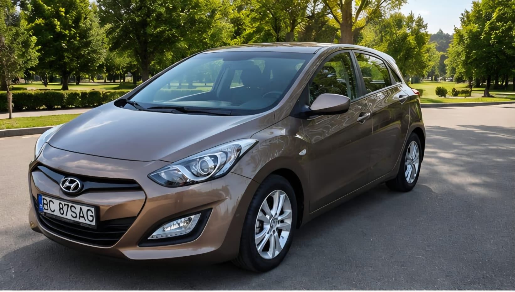 Hyundai i30 - 2013 - Motor 1.6 Diesel - 128 cp - E5 - Stare foarte buna - 2