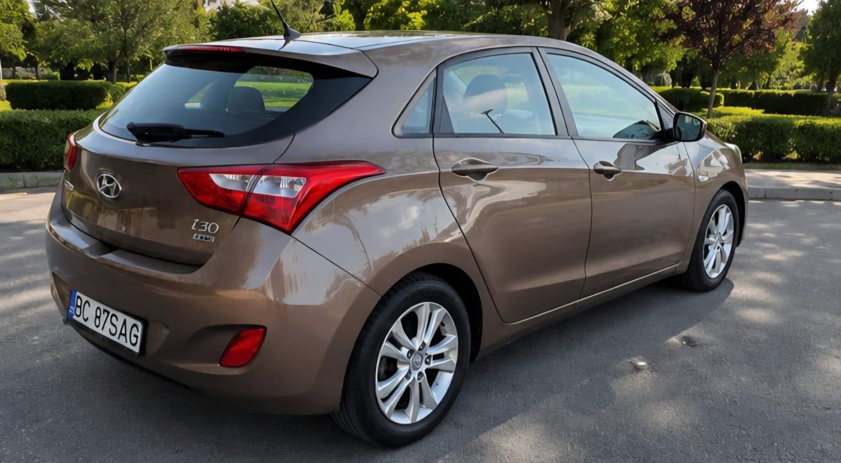 Hyundai i30 - 2013 - Motor 1.6 Diesel - 128 cp - E5 - Stare foarte buna - 4