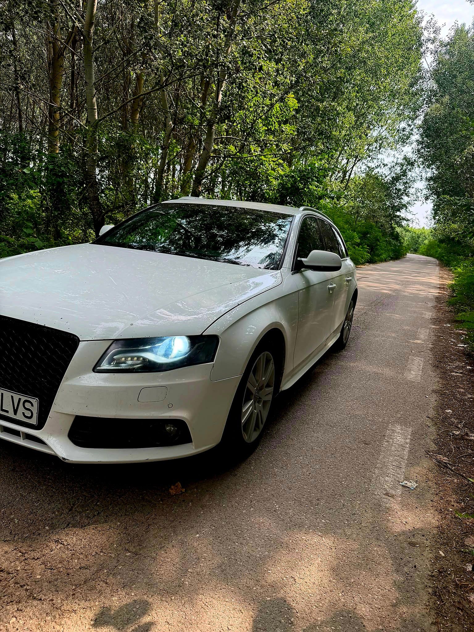 Audi A4 B8 anul 2011 avant breck - 4
