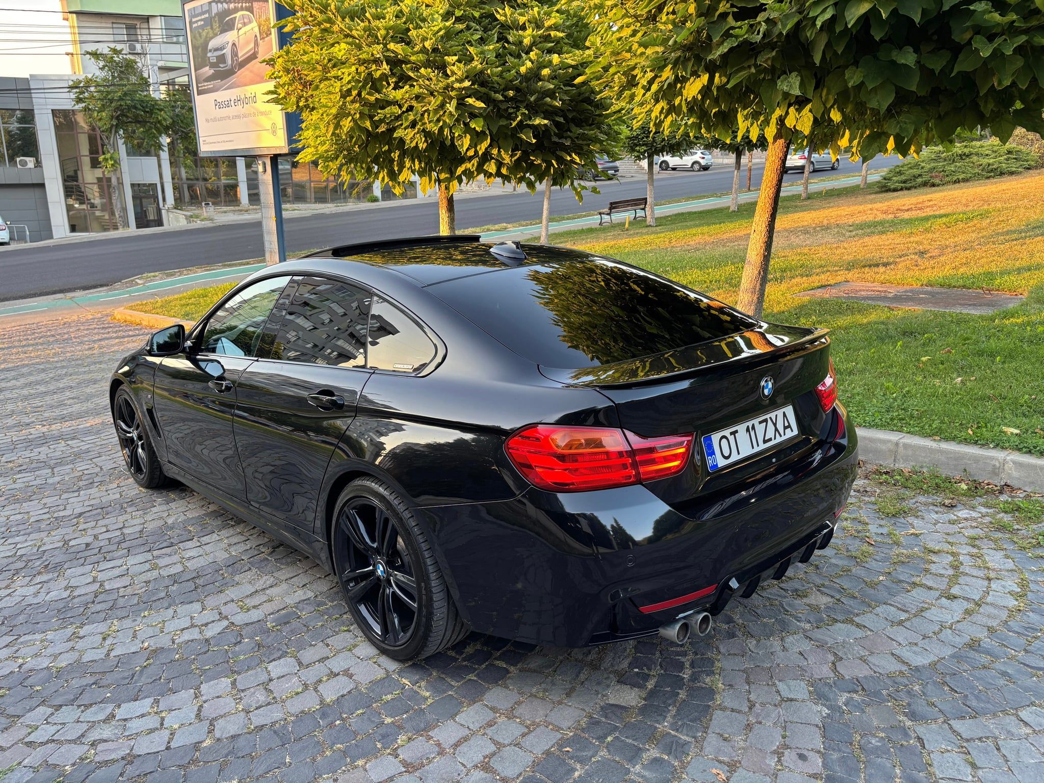 Bmw Seria 4 Grand coupe F36/ M Pachet/ 3 Butoane / Trapa / Distronic / Head-up / - 3