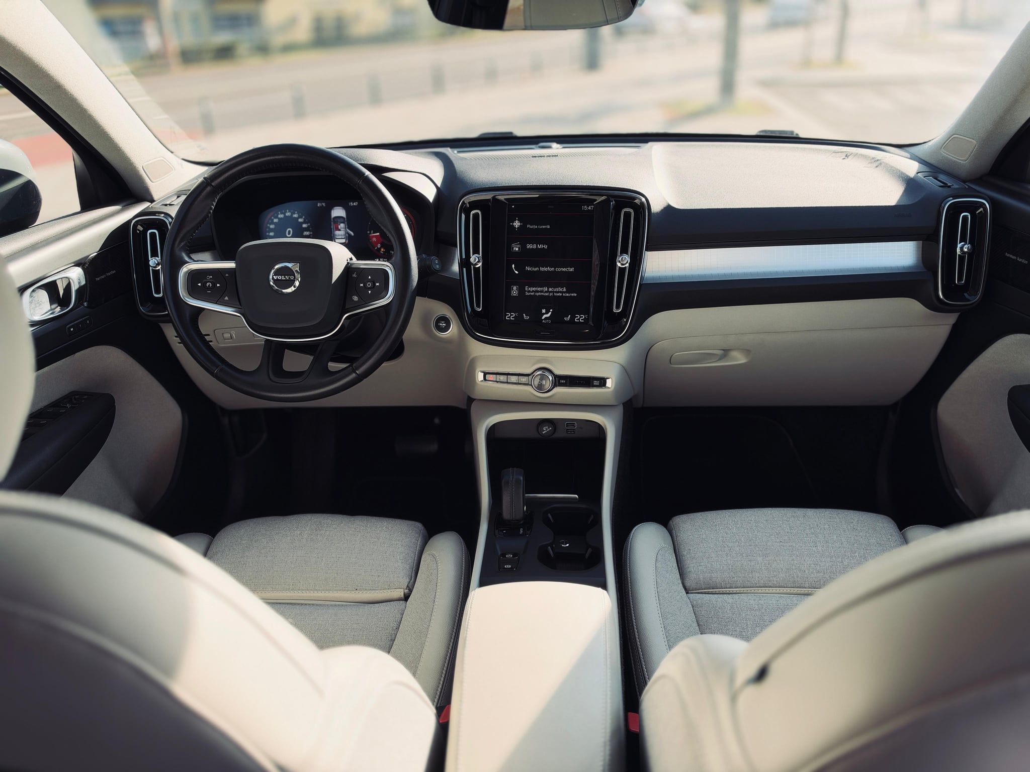Volvo XC40 AWD  - 8