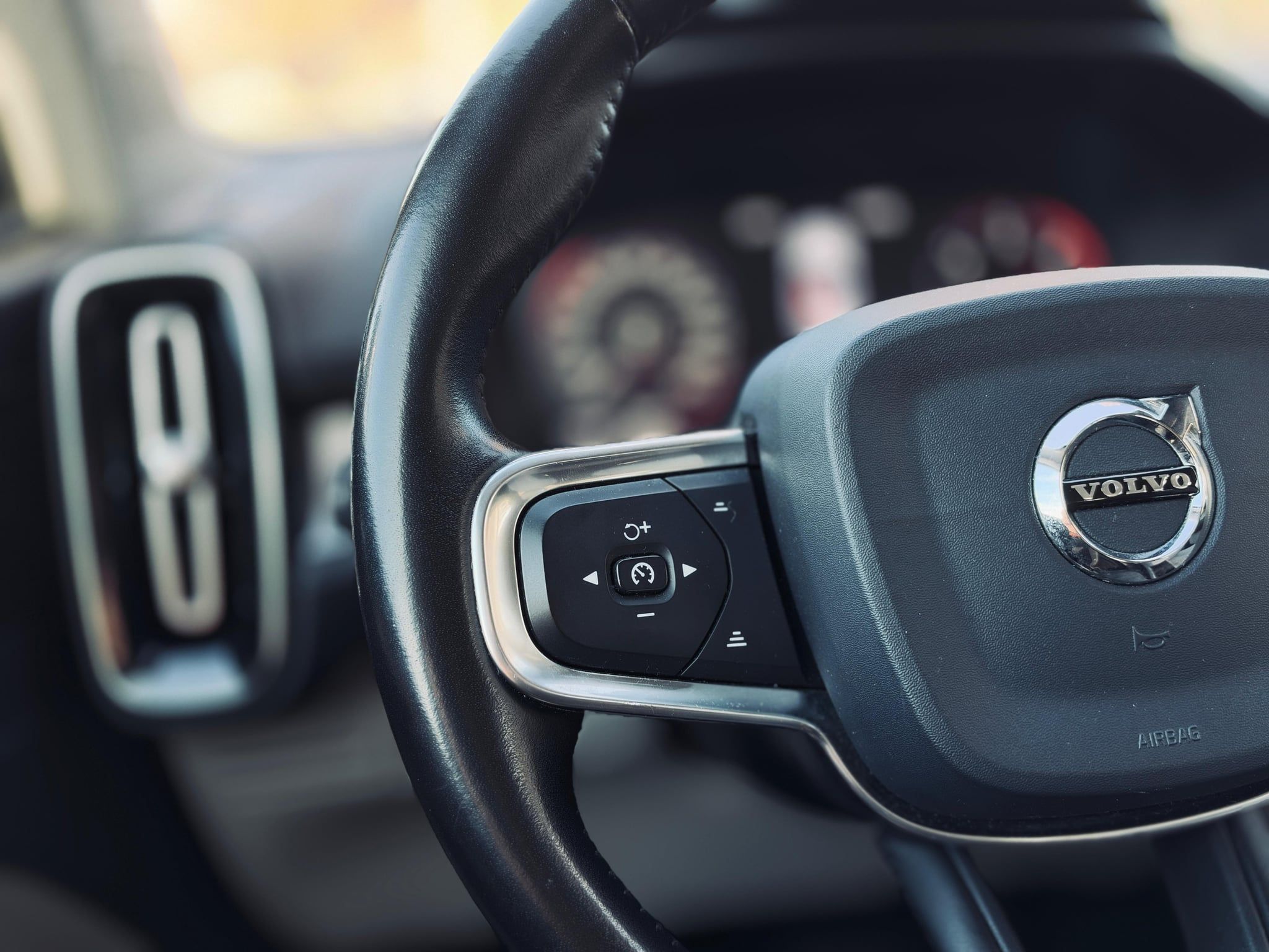 Volvo XC40 AWD  - 12