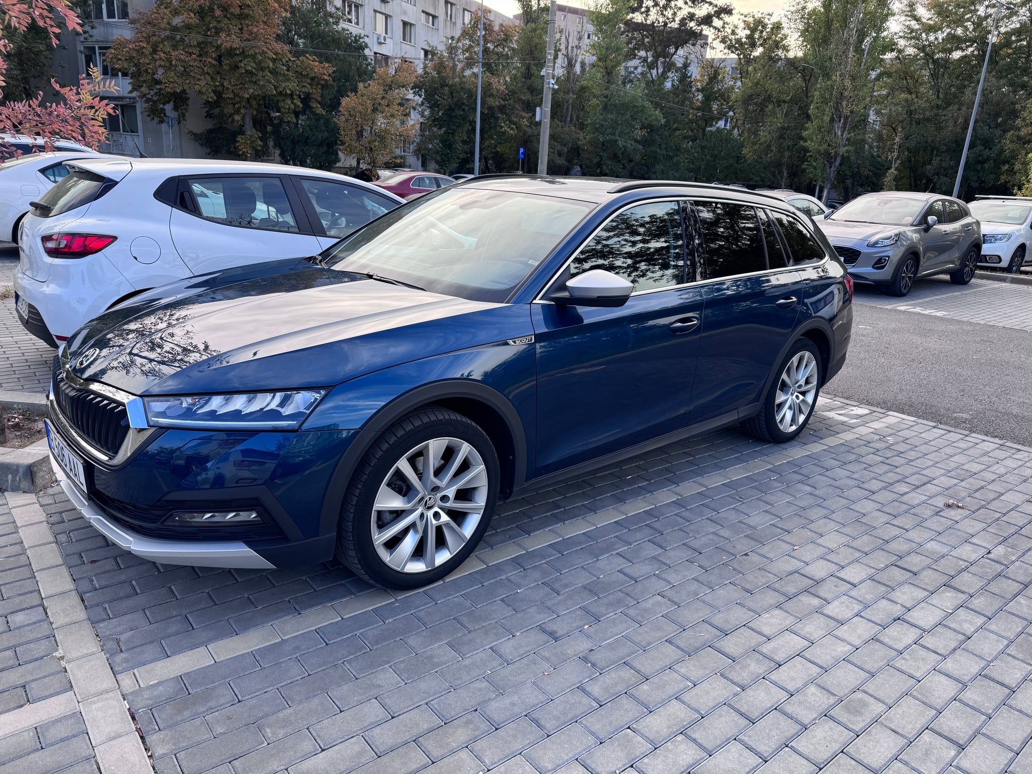 Skoda Octavia Scout (4x4), 200CP - 2