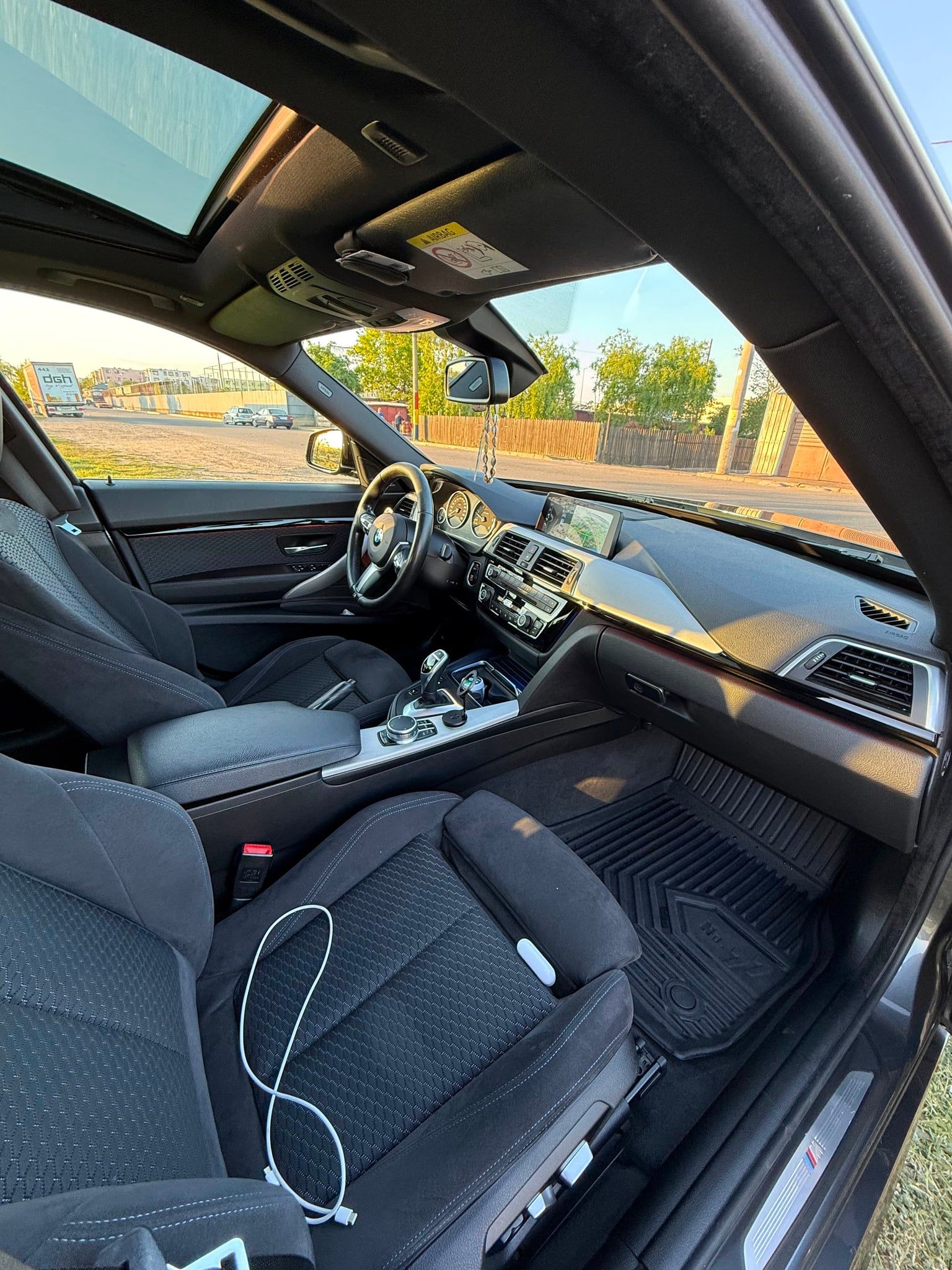 BMW SERIA 3 GT - 19