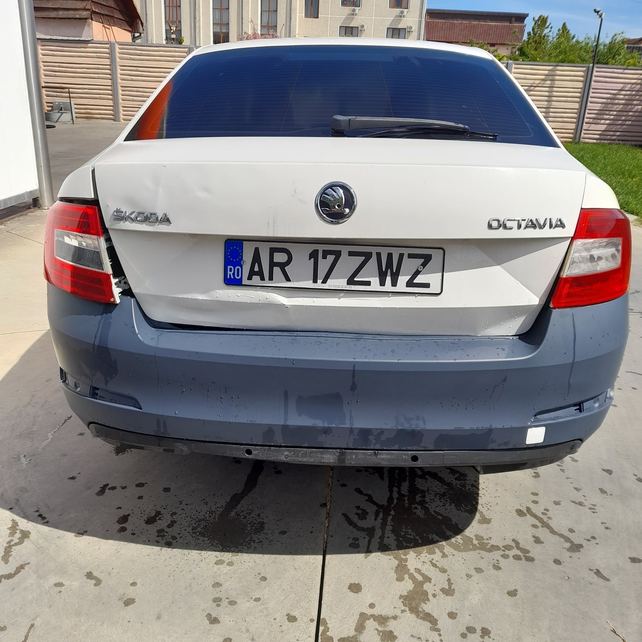Skoda octavia tdi cutie automata avariata - 4